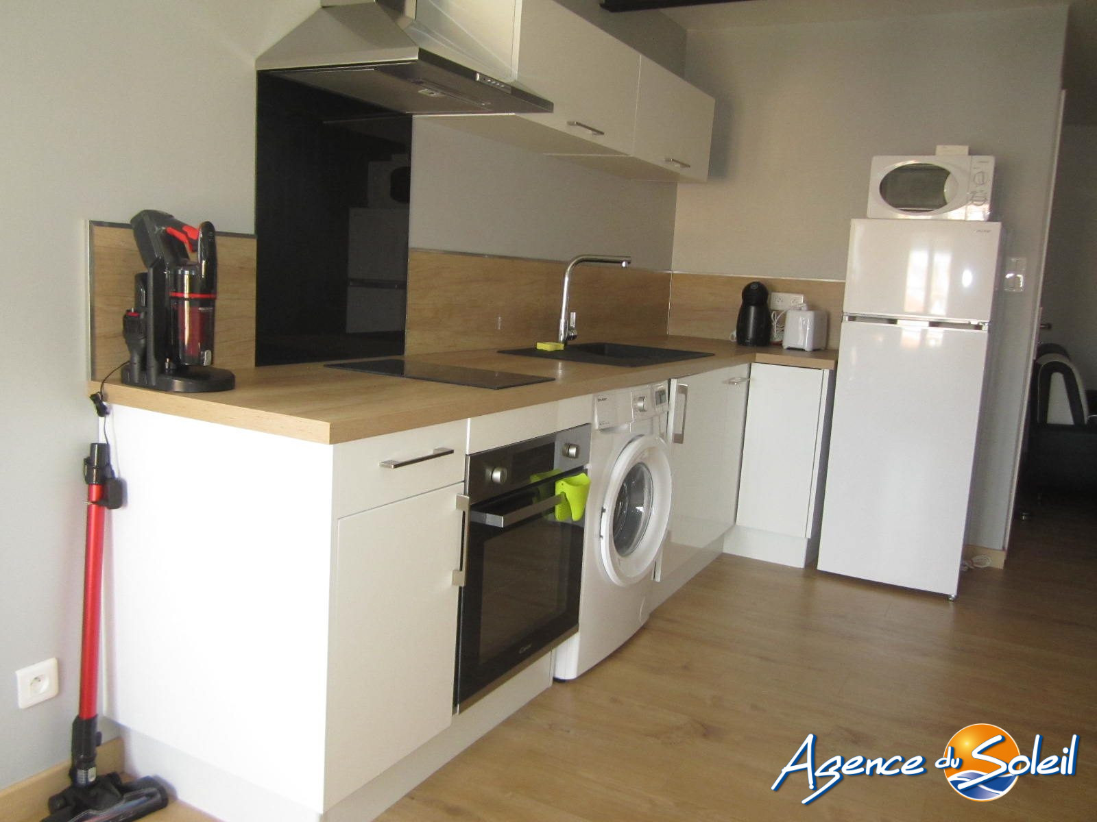 Chambre - Appartement La Palme (Réf. 05-3542-AGENCEDUSOLEIL)