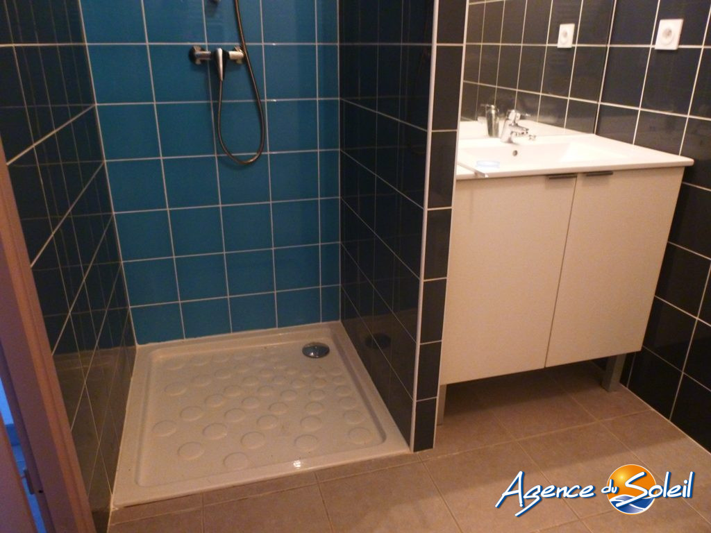 Chambre - Appartement Narbonne (Réf. 04-2492-AGENCEDUSOLEIL)