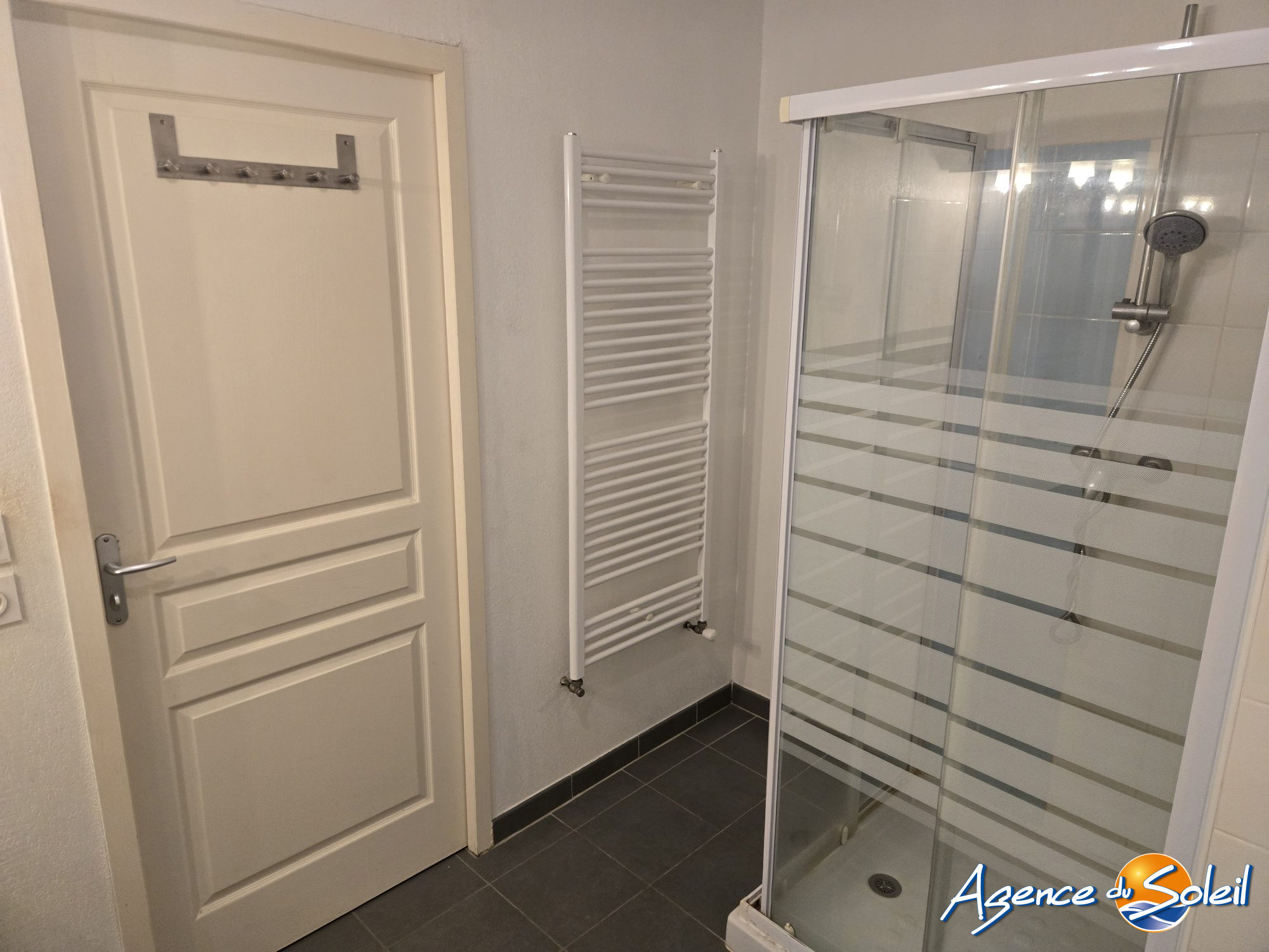 Chambre - Appartement Narbonne (Réf. 04-1290-AGENCEDUSOLEIL)