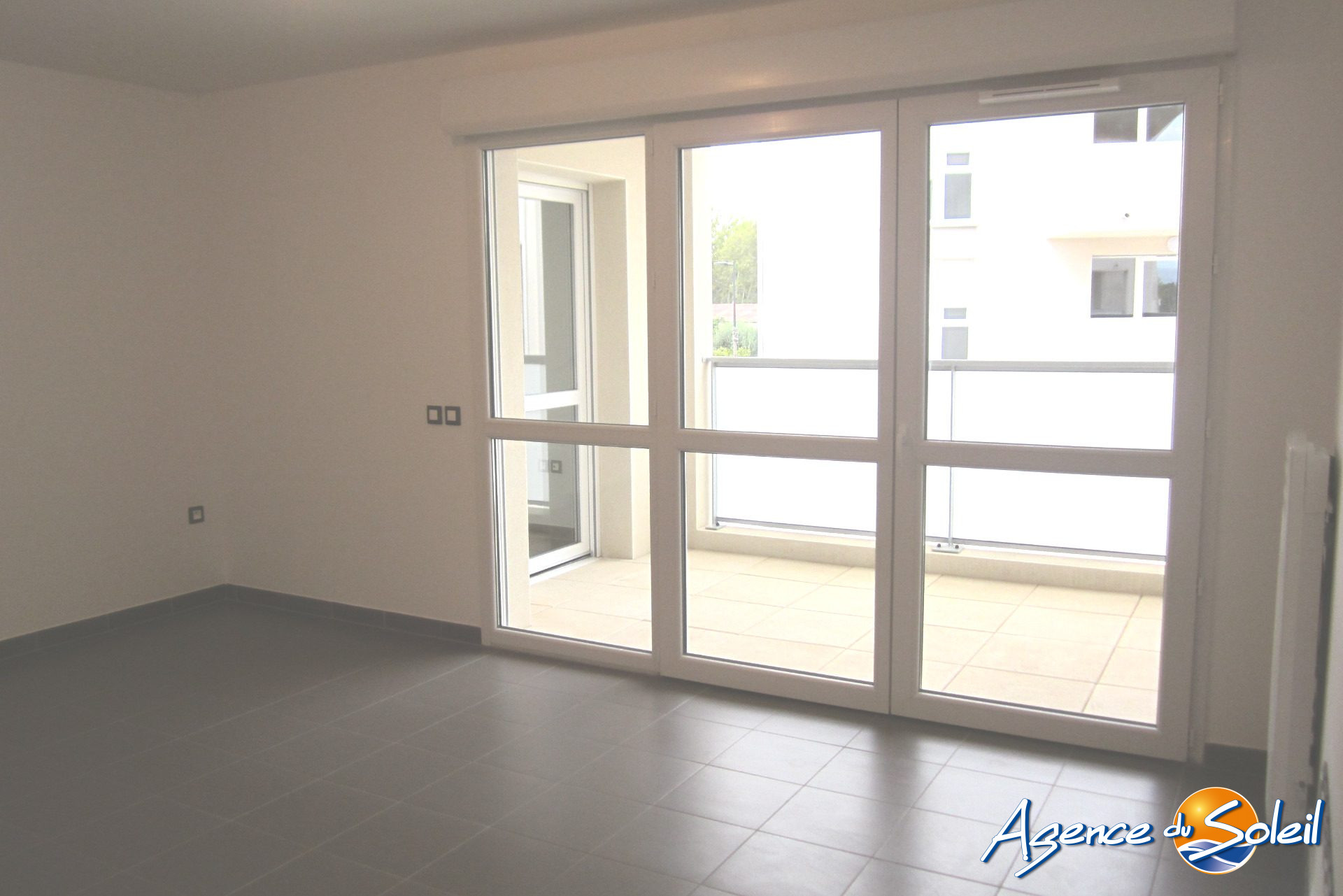 Appartement en location à Pézilla-la-Rivière - Agence du Soleil (Réf. 06-2714-AGENCEDUSOLEIL)