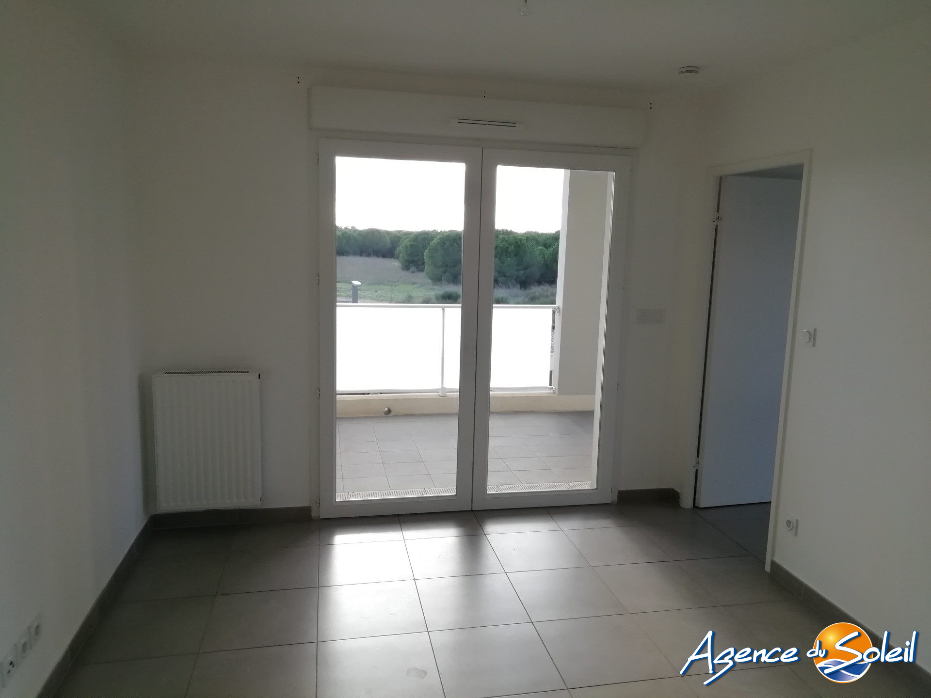 Cuisine - Appartement Sérignan (Réf. 09-6927-AGENCEDUSOLEIL)