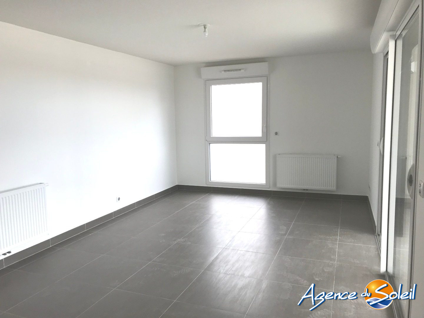 Chambre - Appartement Saint-Jean-de-Védas (Réf. 33-8038-AGENCEDUSOLEIL)