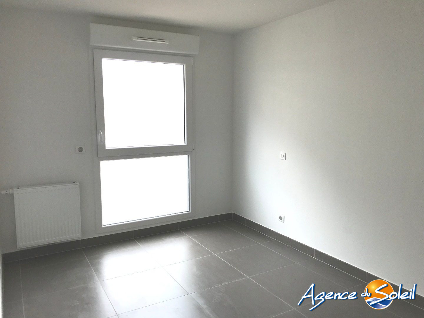 Salle de bain - Appartement Saint-Jean-de-Védas (Réf. 33-8038-AGENCEDUSOLEIL)