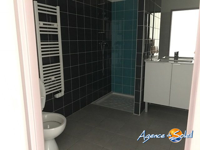 Vue extérieure - Appartement Narbonne (Réf. 04-4869-AGENCEDUSOLEIL)