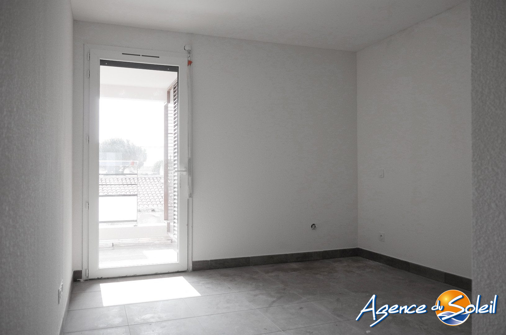 Cuisine - Appartement Port-la-Nouvelle (Réf. 05-3453-AGENCEDUSOLEIL)