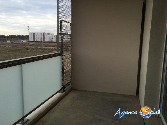 Salle de bain - Appartement Narbonne (Réf. 04-4893-AGENCEDUSOLEIL)