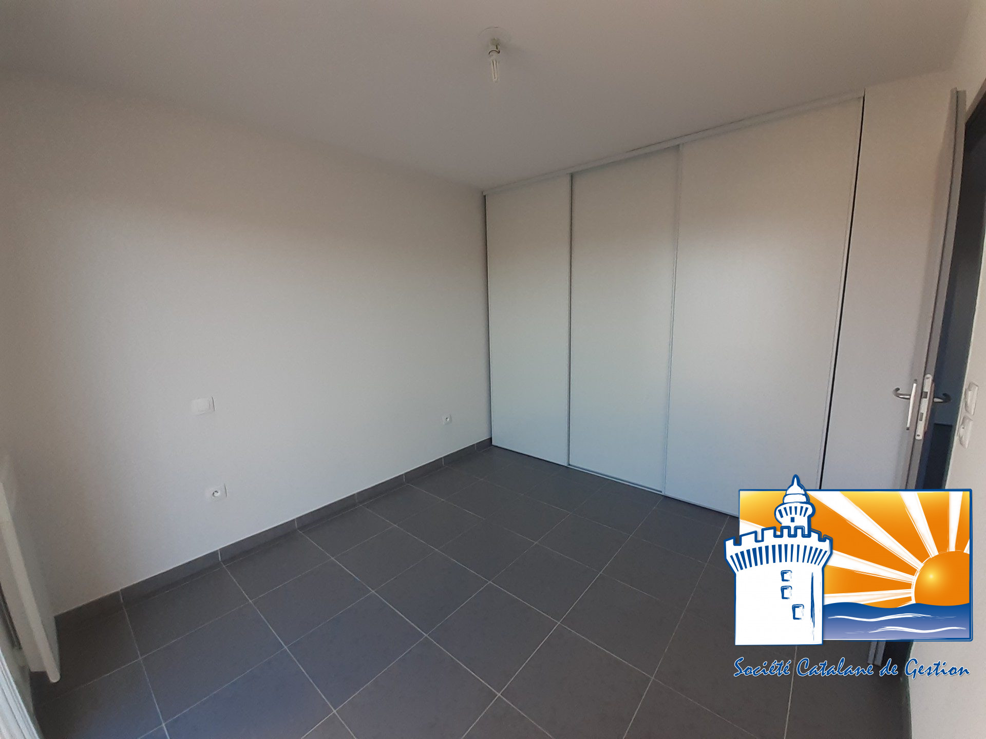 Cuisine - Appartement Théza (Réf. 07-942-AGENCEDUSOLEIL)
