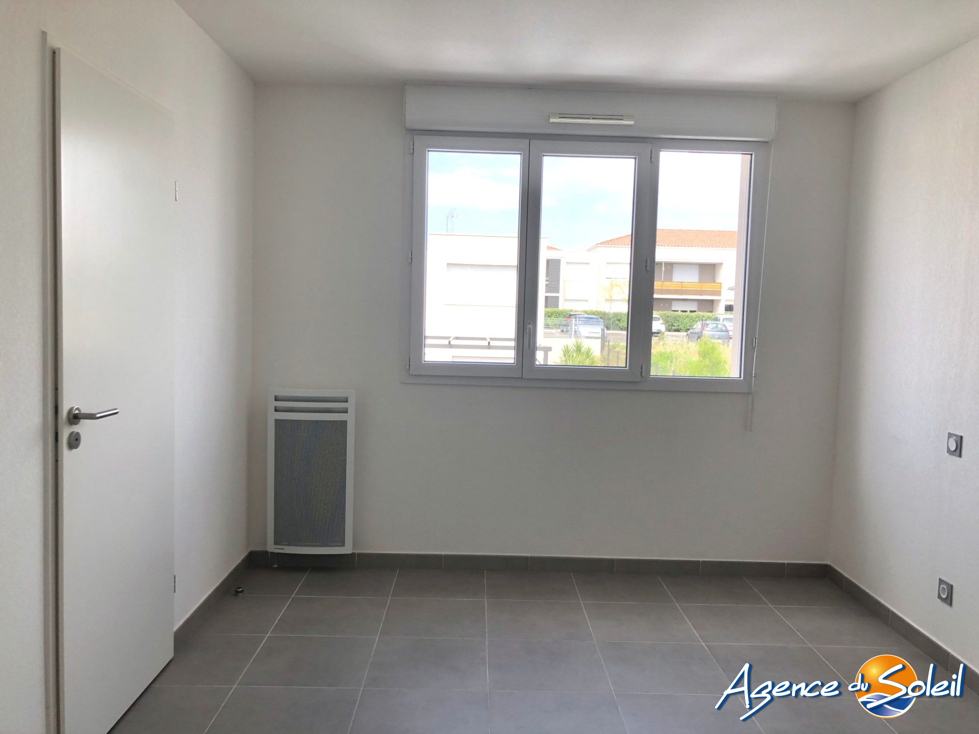 Salle de bain - Appartement Béziers (Réf. 09-6875-AGENCEDUSOLEIL)