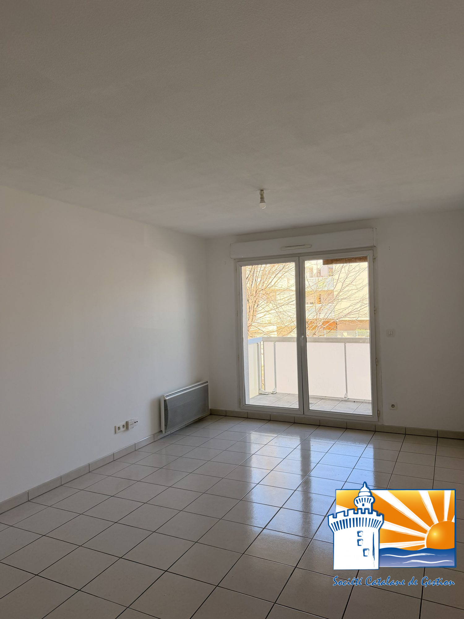 Vue intérieure - Appartement Perpignan (Réf. 07-339-AGENCEDUSOLEIL)
