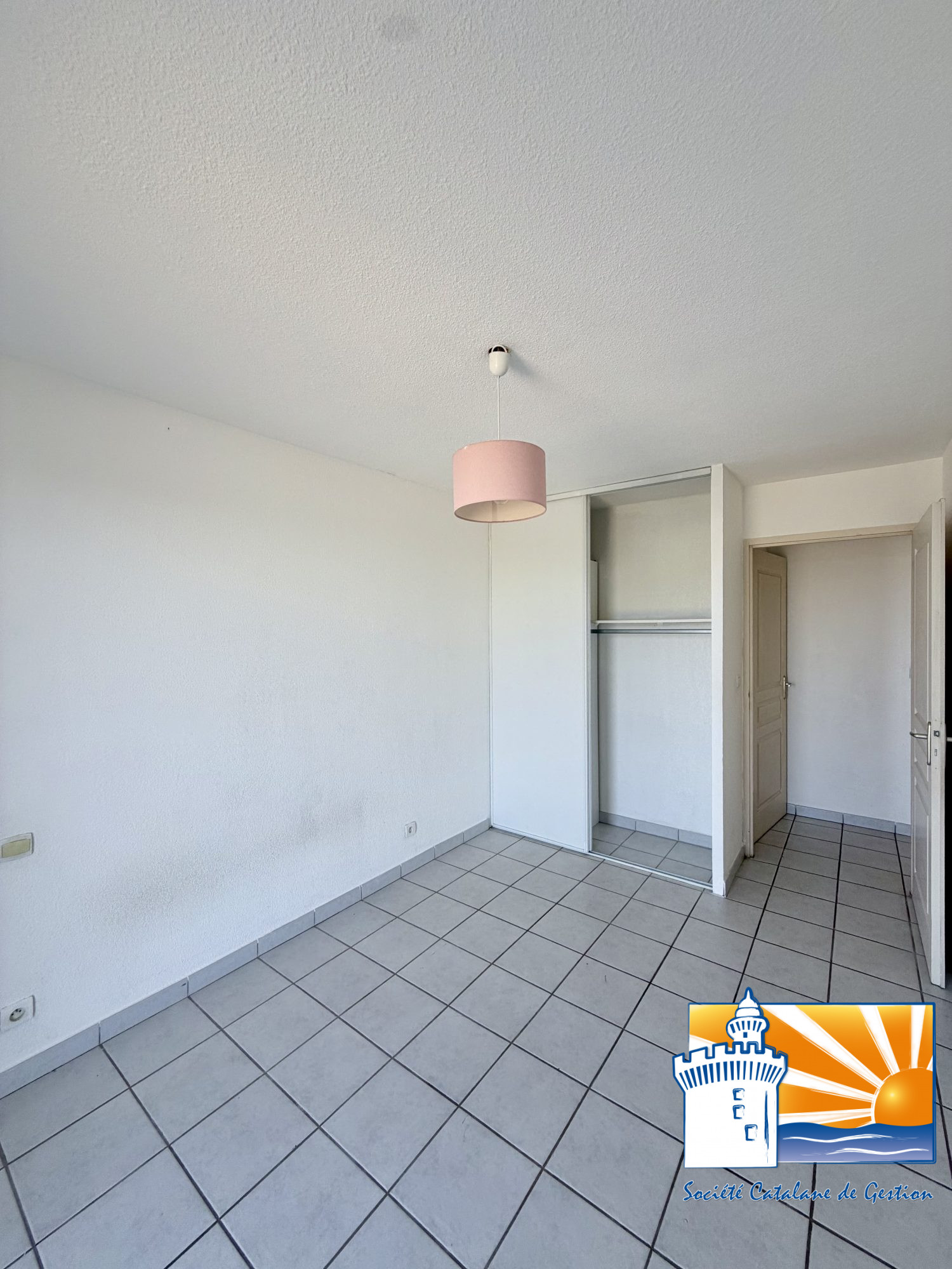 Vue intérieure - Appartement Perpignan (Réf. 07-205-AGENCEDUSOLEIL)