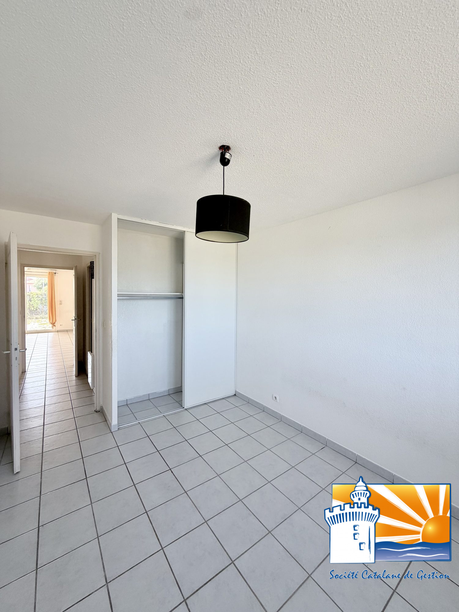 Salle de bain - Appartement Perpignan (Réf. 07-205-AGENCEDUSOLEIL)