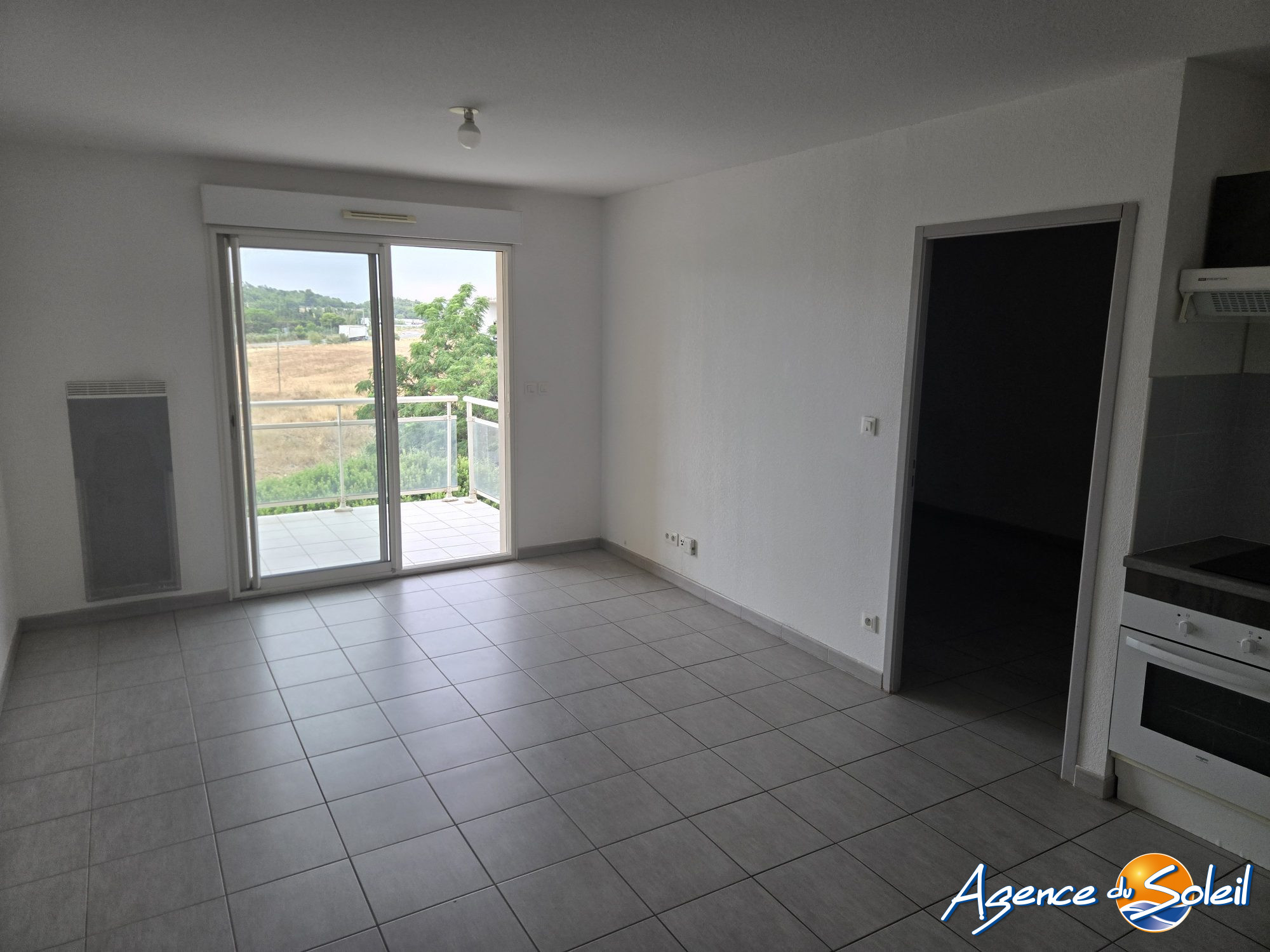 Vue intérieure - Appartement Narbonne (Réf. 04-1095-AGENCEDUSOLEIL)