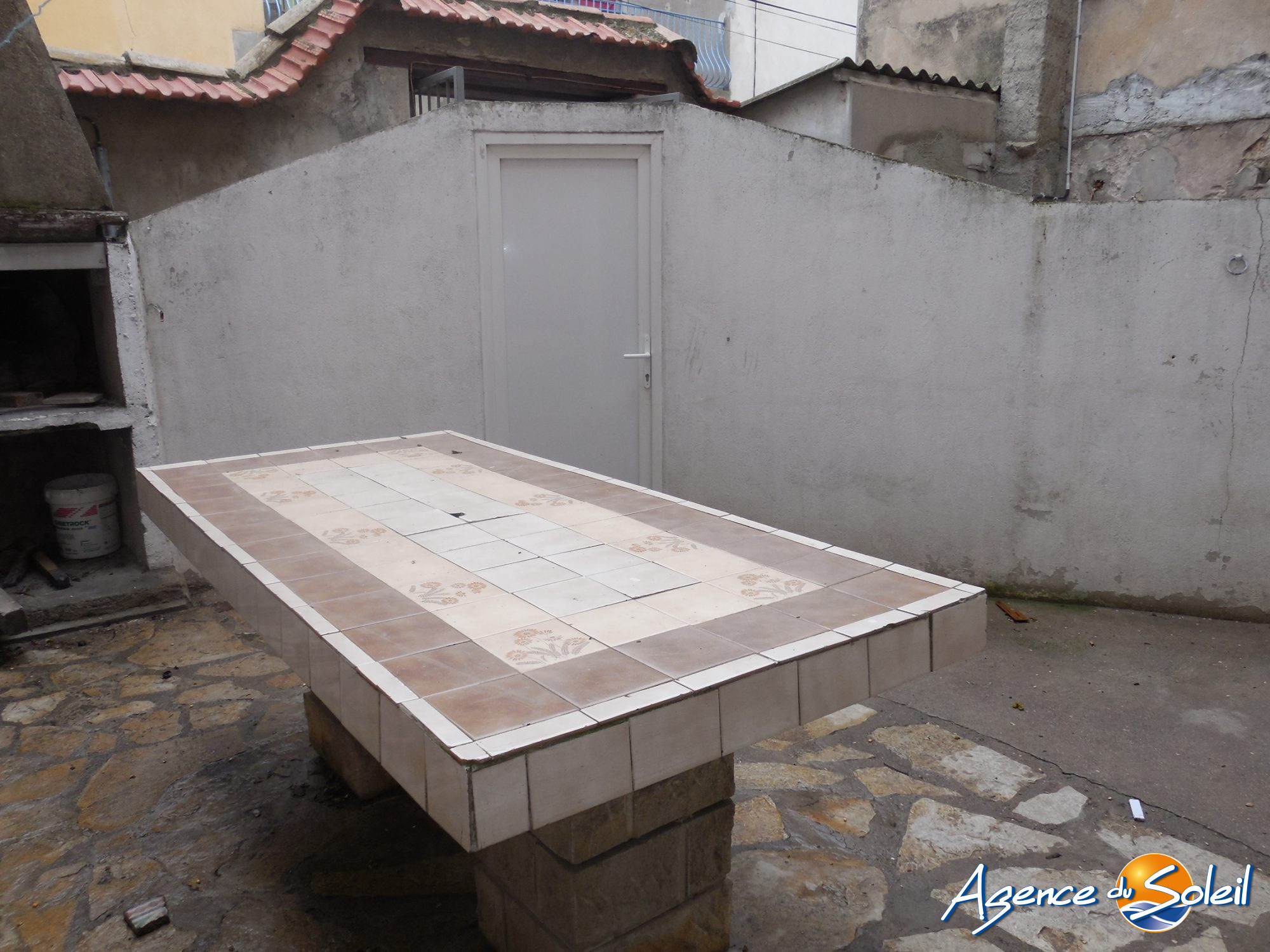 Salle de bain - Appartement Coursan (Réf. 04-173-AGENCEDUSOLEIL)