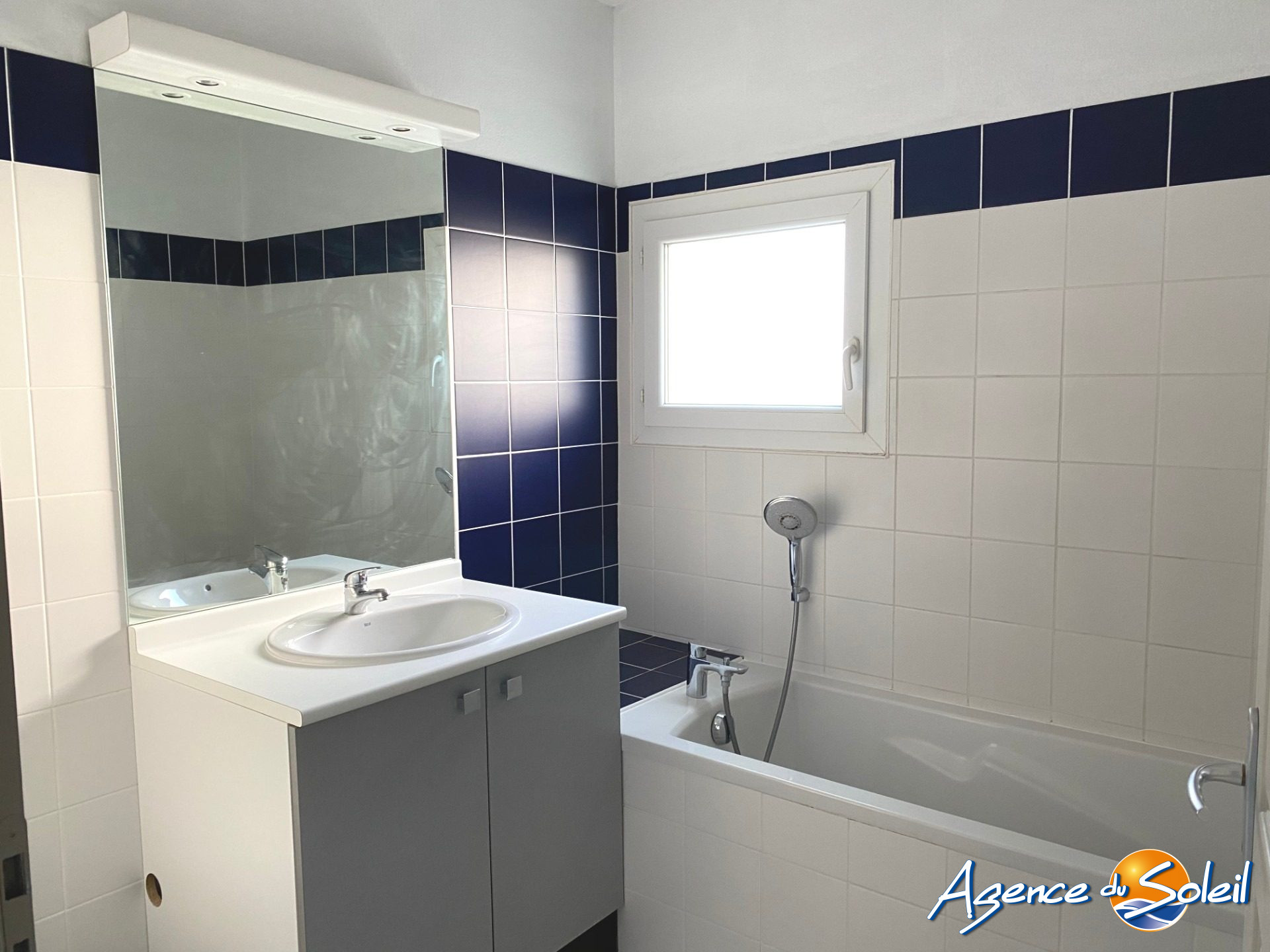 Jardin - Appartement Béziers (Réf. 09-6221-AGENCEDUSOLEIL)