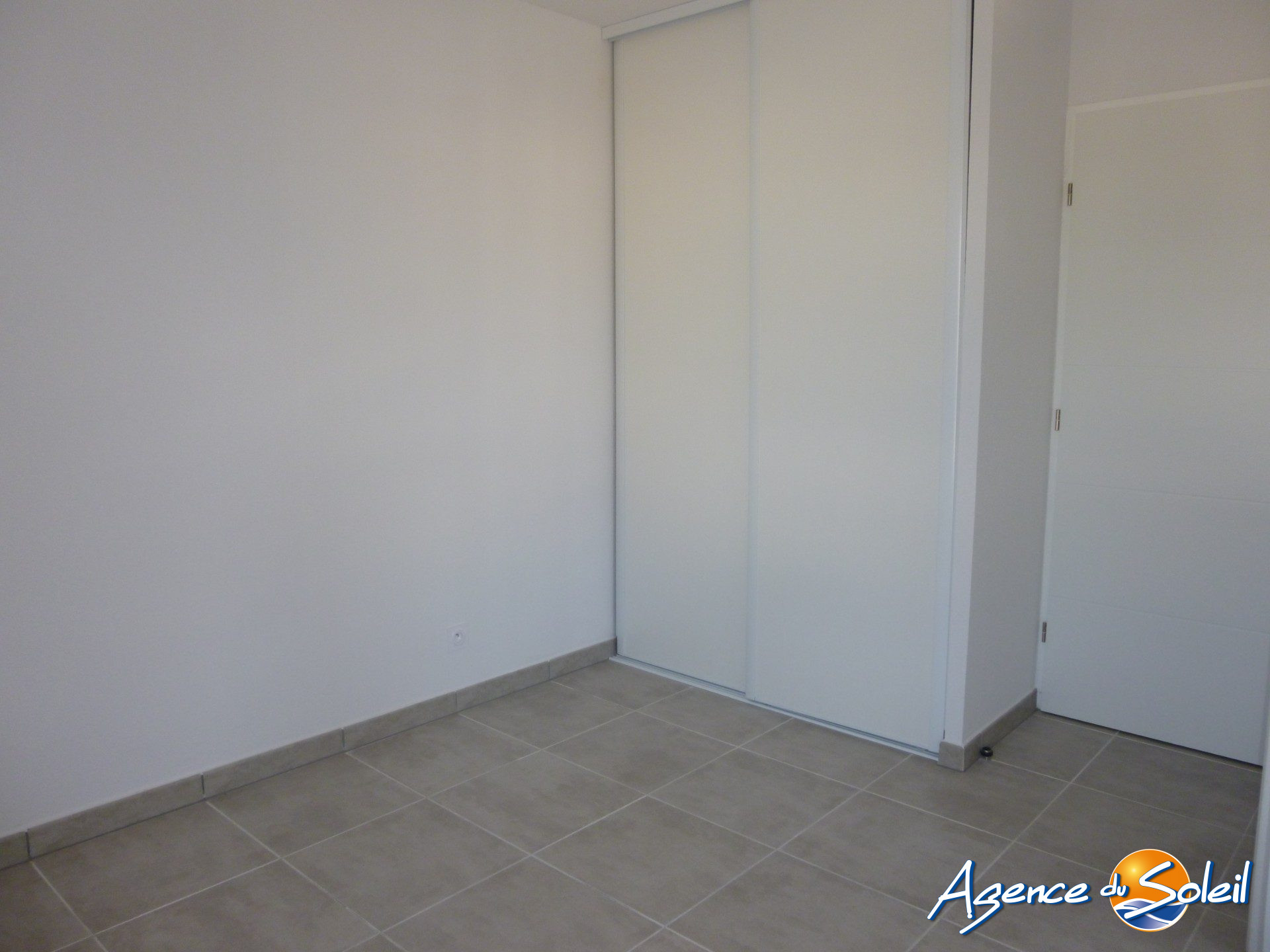 Vue intérieure - Appartement Narbonne (Réf. 04-3999-AGENCEDUSOLEIL)