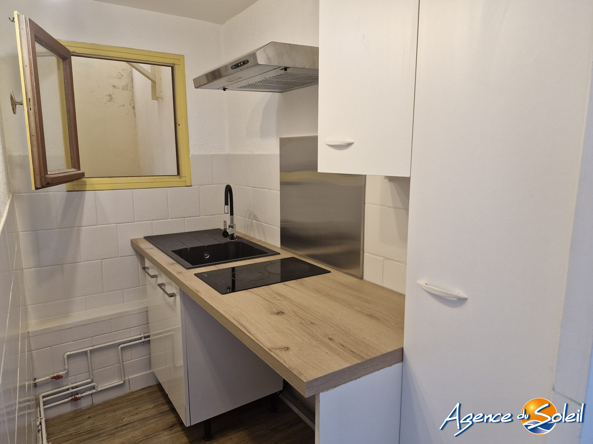 Cuisine - Appartement Lézignan-Corbières (Réf. 27-2829-AGENCEDUSOLEIL)