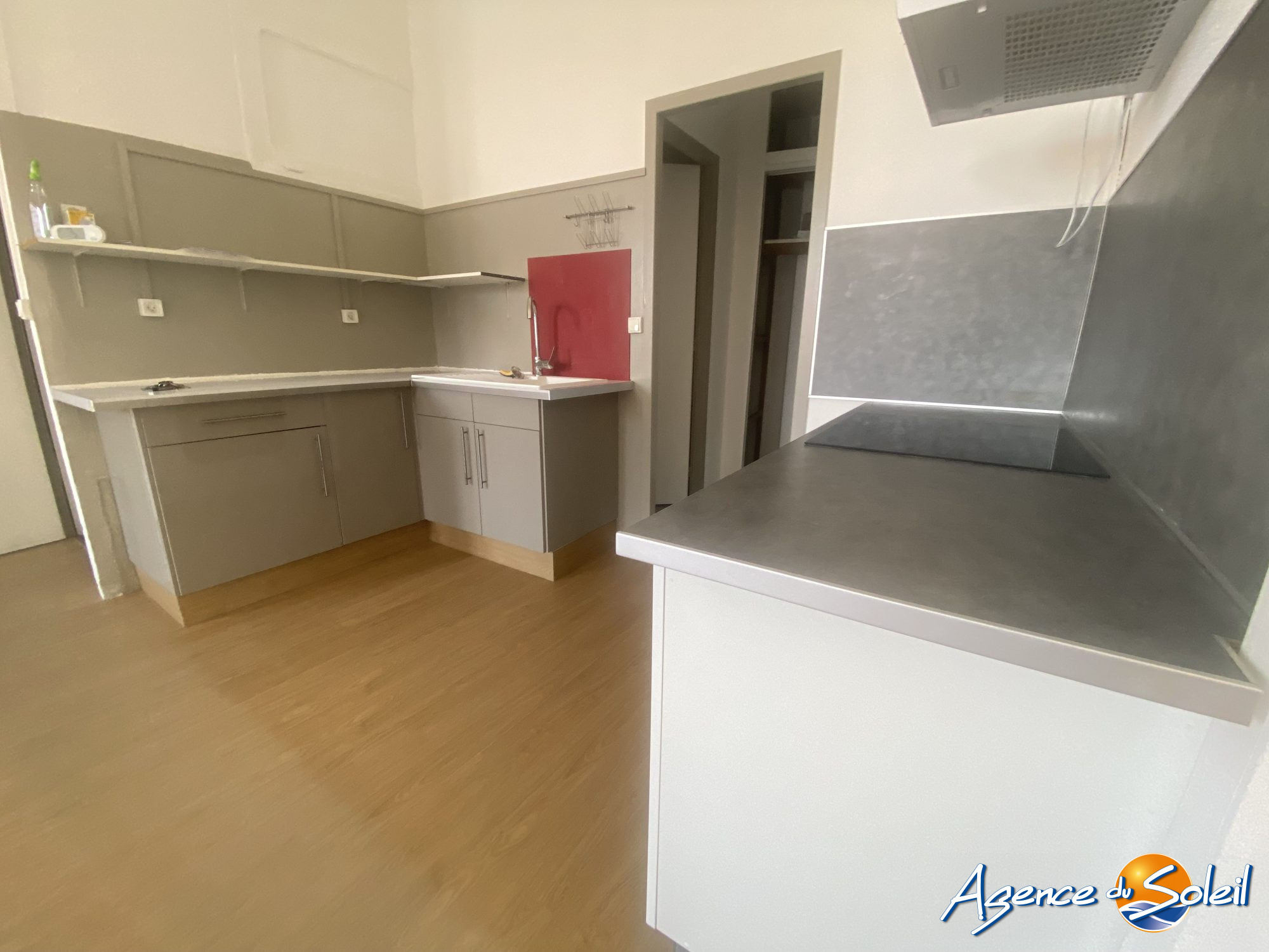 Cuisine - Appartement Rivesaltes (Réf. 08-5482-AGENCEDUSOLEIL)