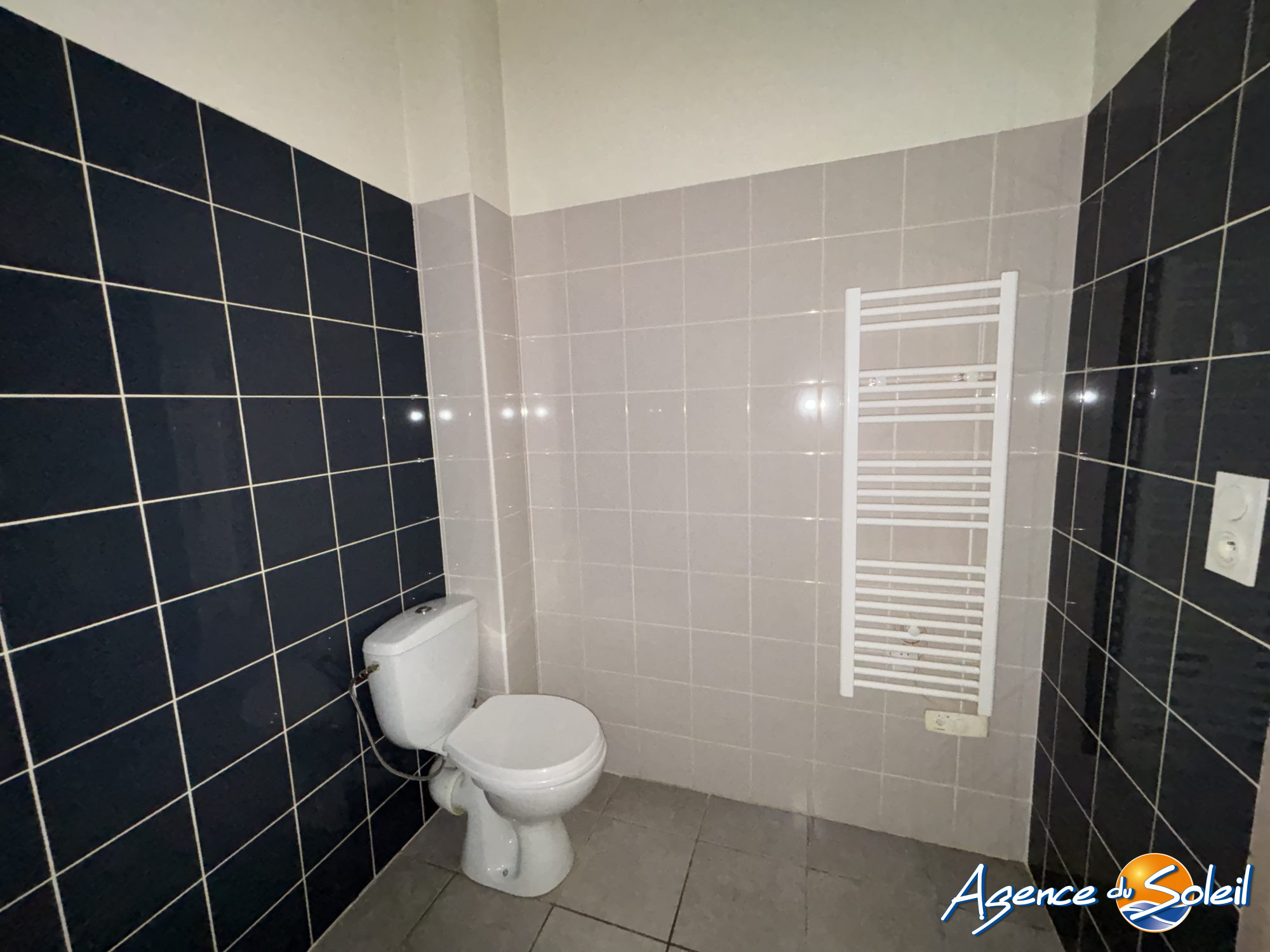 Terrasse - Appartement Narbonne (Réf. 04-2405-AGENCEDUSOLEIL)