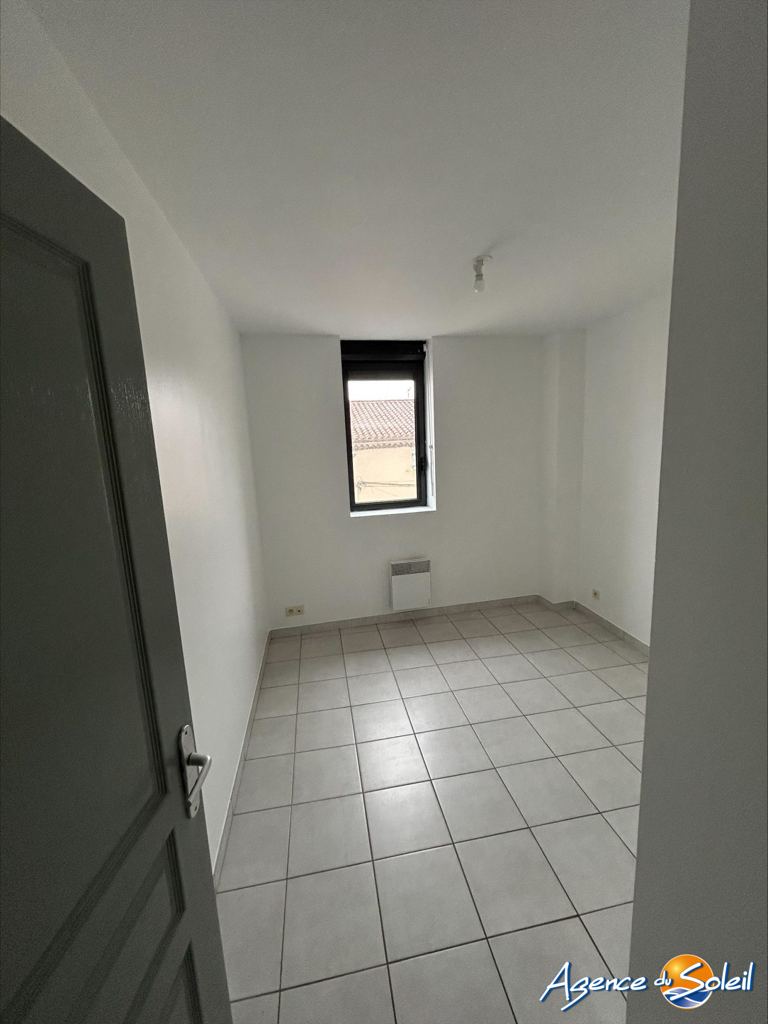 Cuisine - Appartement Cuxac-d'Aude (Réf. 04-1356-5-AGENCEDUSOLEIL)