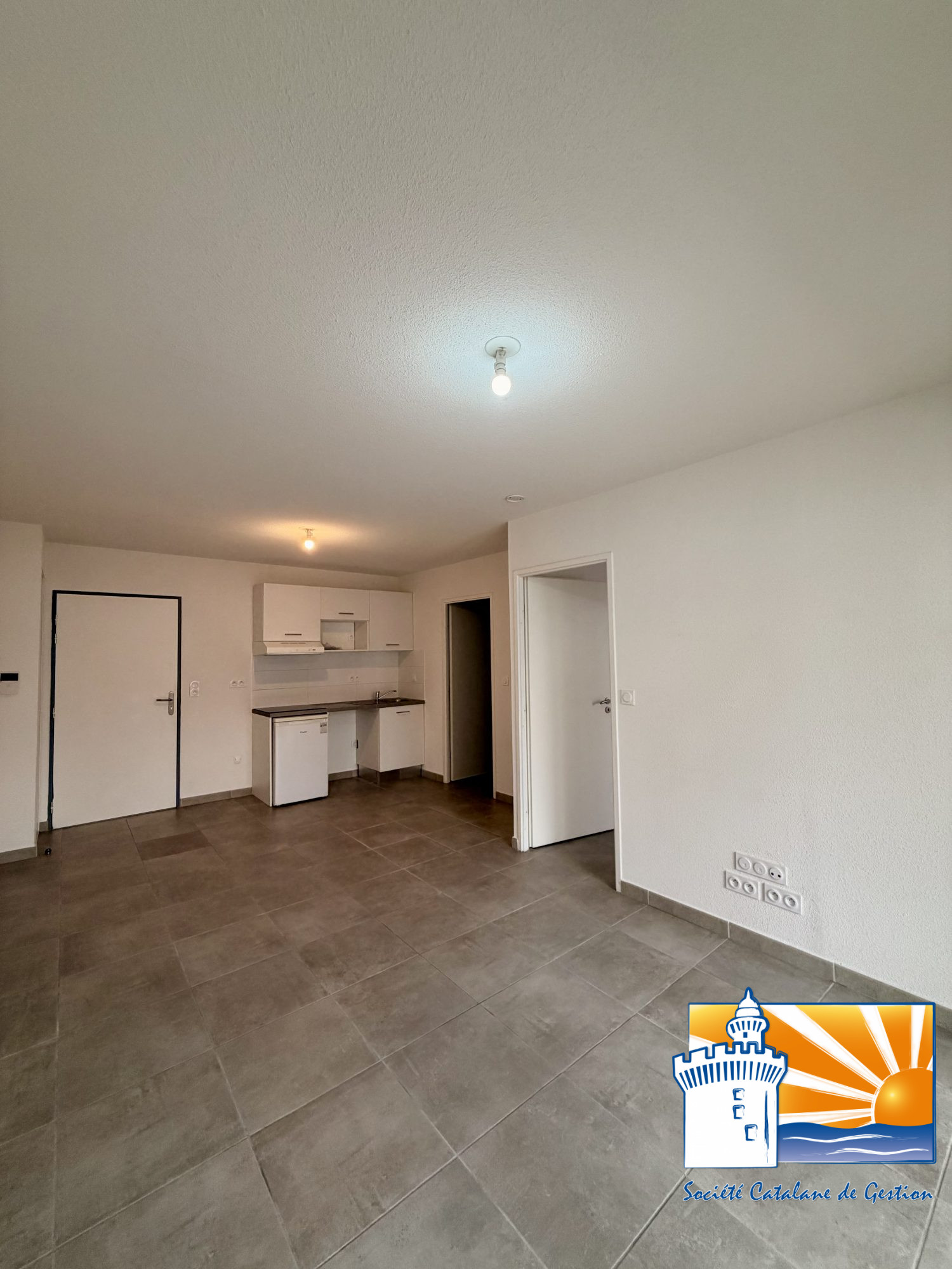 Cuisine - Appartement Pollestres (Réf. 07-1057-AGENCEDUSOLEIL)
