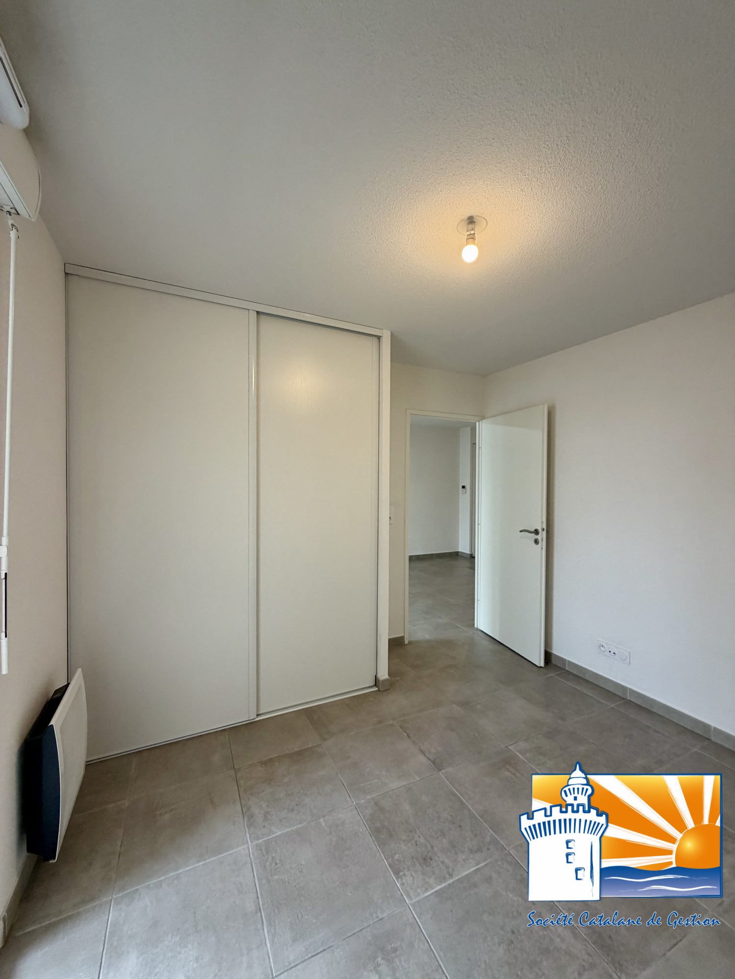 Vue extérieure - Appartement Pollestres (Réf. 07-1057-AGENCEDUSOLEIL)