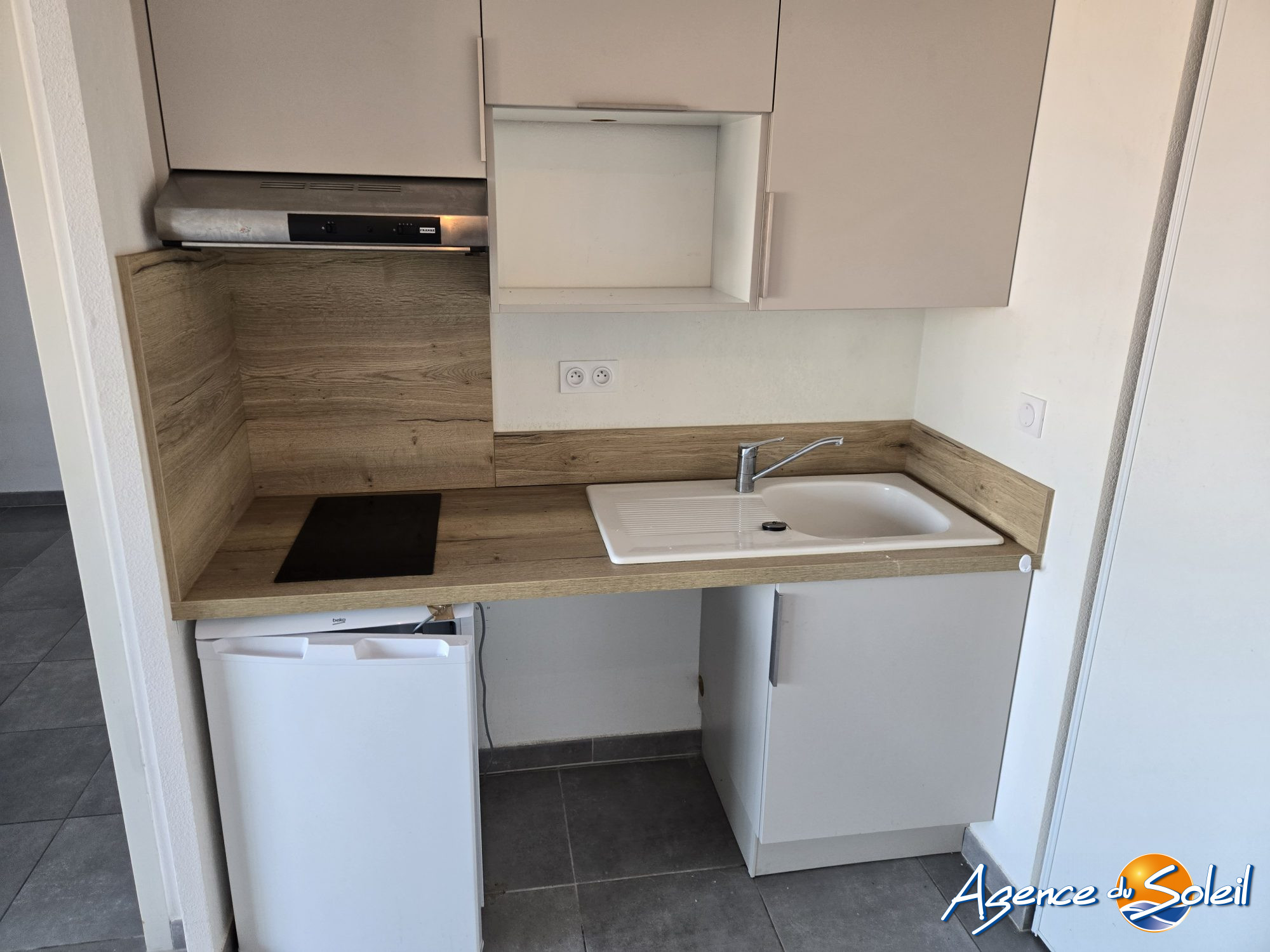 Chambre - Appartement Narbonne (Réf. 04-4198-AGENCEDUSOLEIL)
