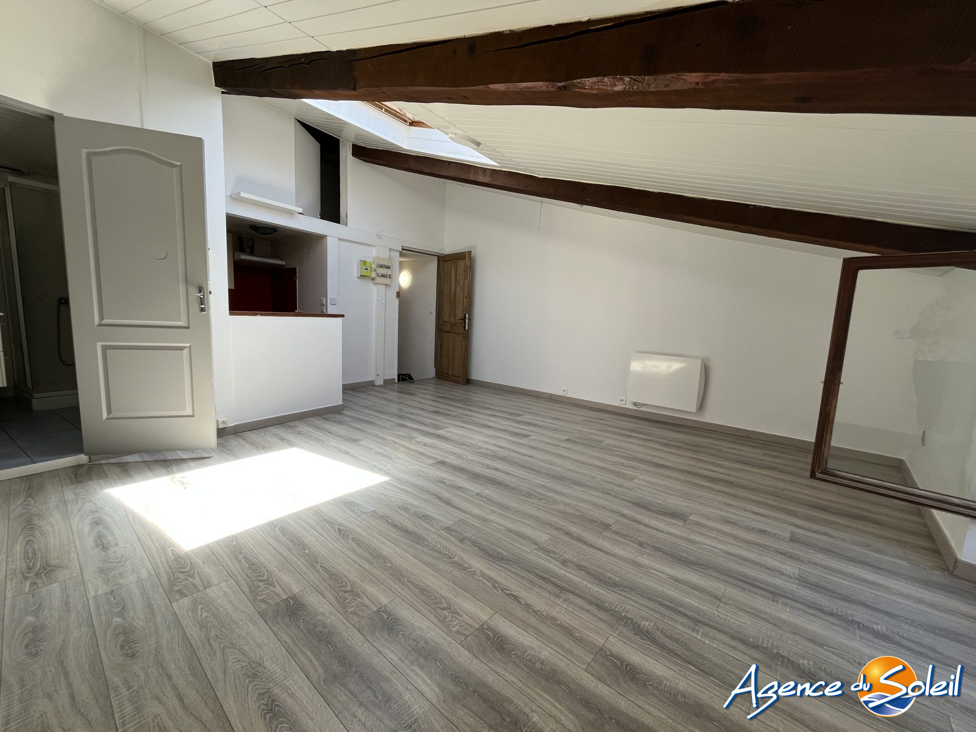 Appartement en location à Vingrau - Agence du Soleil (Réf. 08-5516-AGENCEDUSOLEIL)