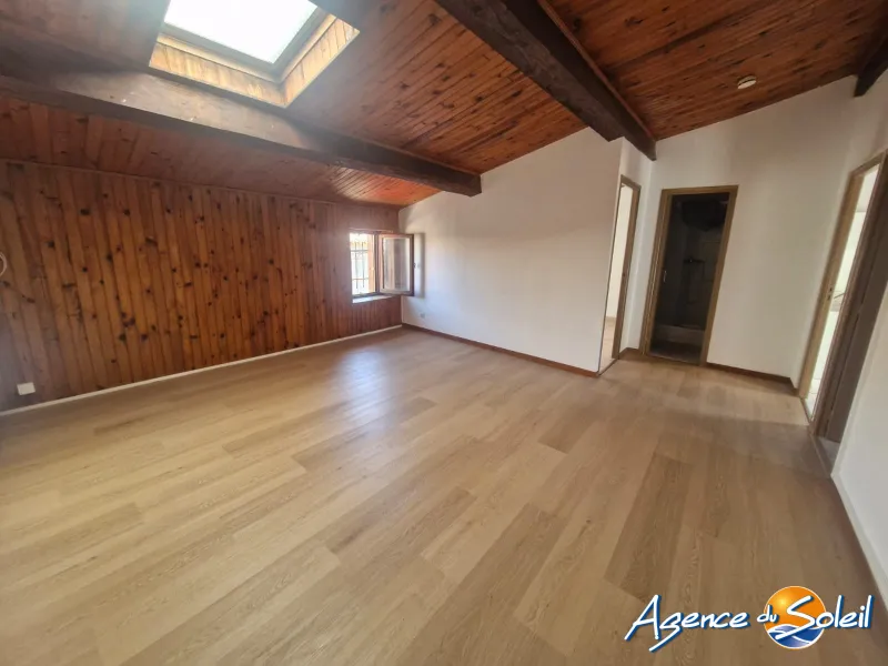 Appartement à louer à Lézignan-Corbières - 64 m2