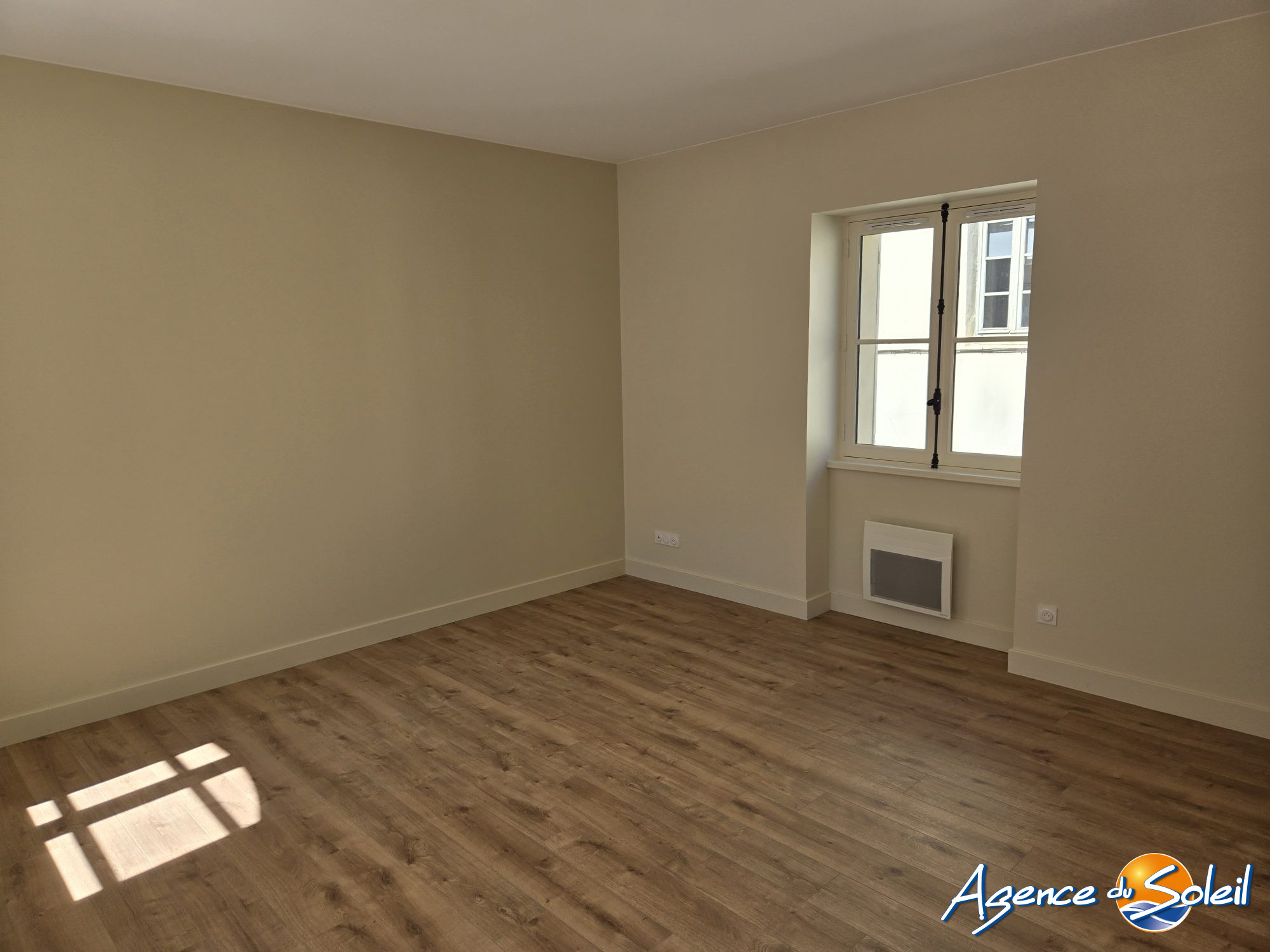 Vue intérieure - Appartement Narbonne (Réf. 04-9418-B101-AGENCEDUSOLEIL)