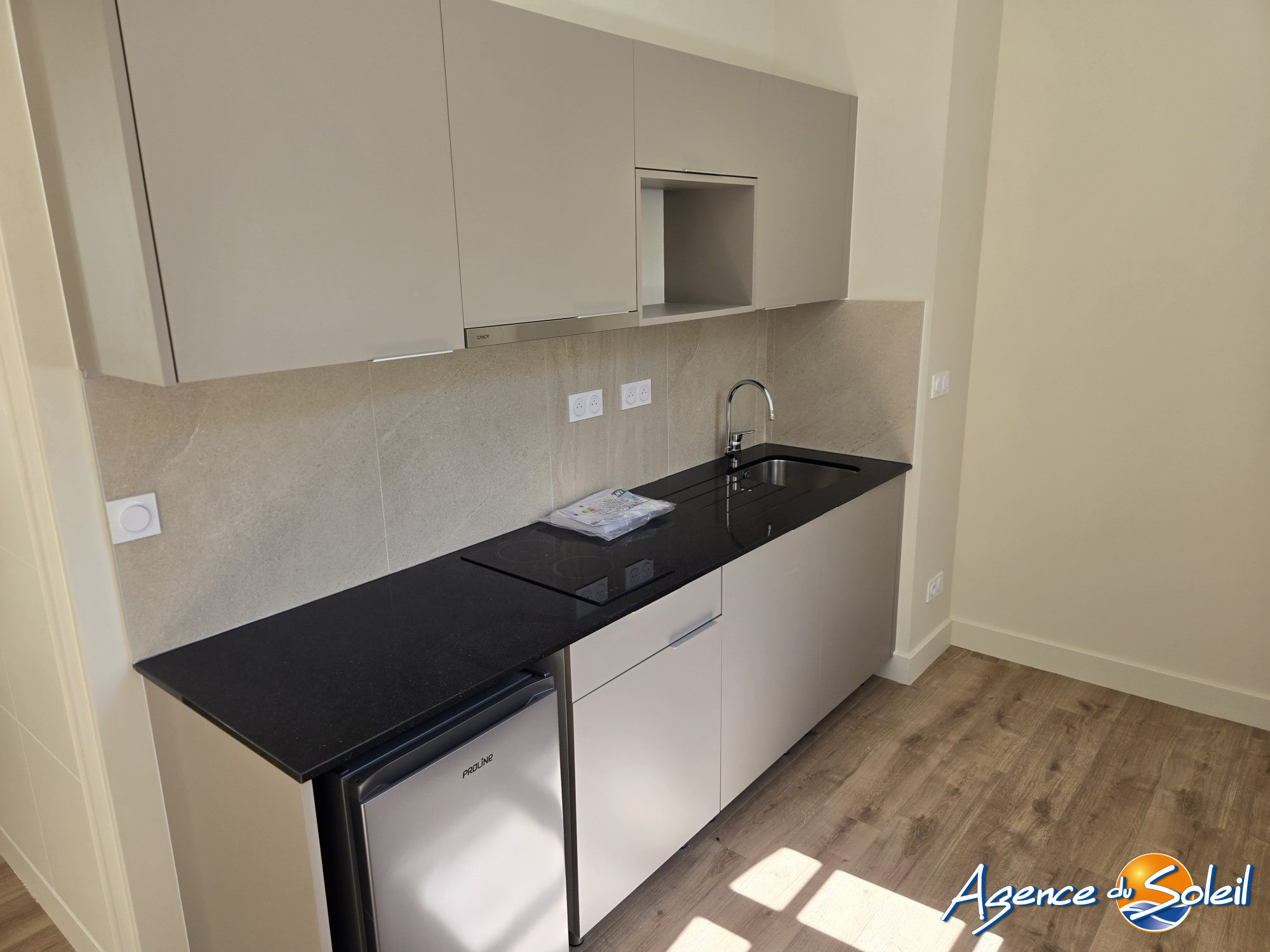 Cuisine - Appartement Narbonne (Réf. 04-9418-B101-AGENCEDUSOLEIL)