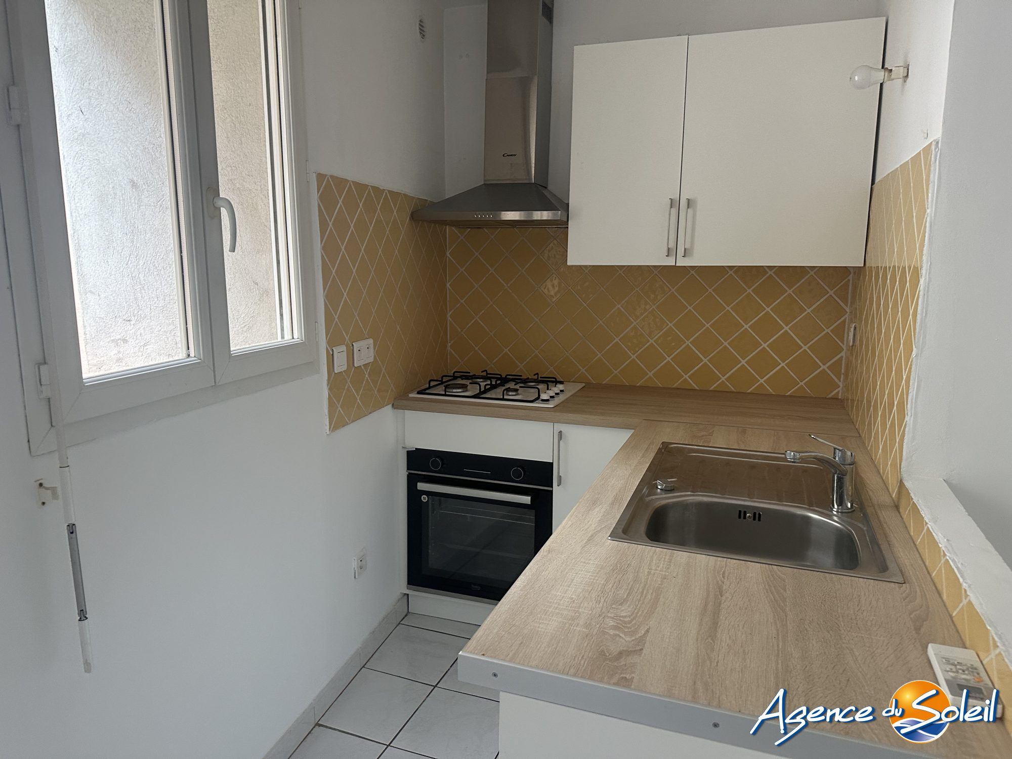 Vue intérieure - Appartement Sigean (Réf. 05 -3513-AGENCEDUSOLEIL)