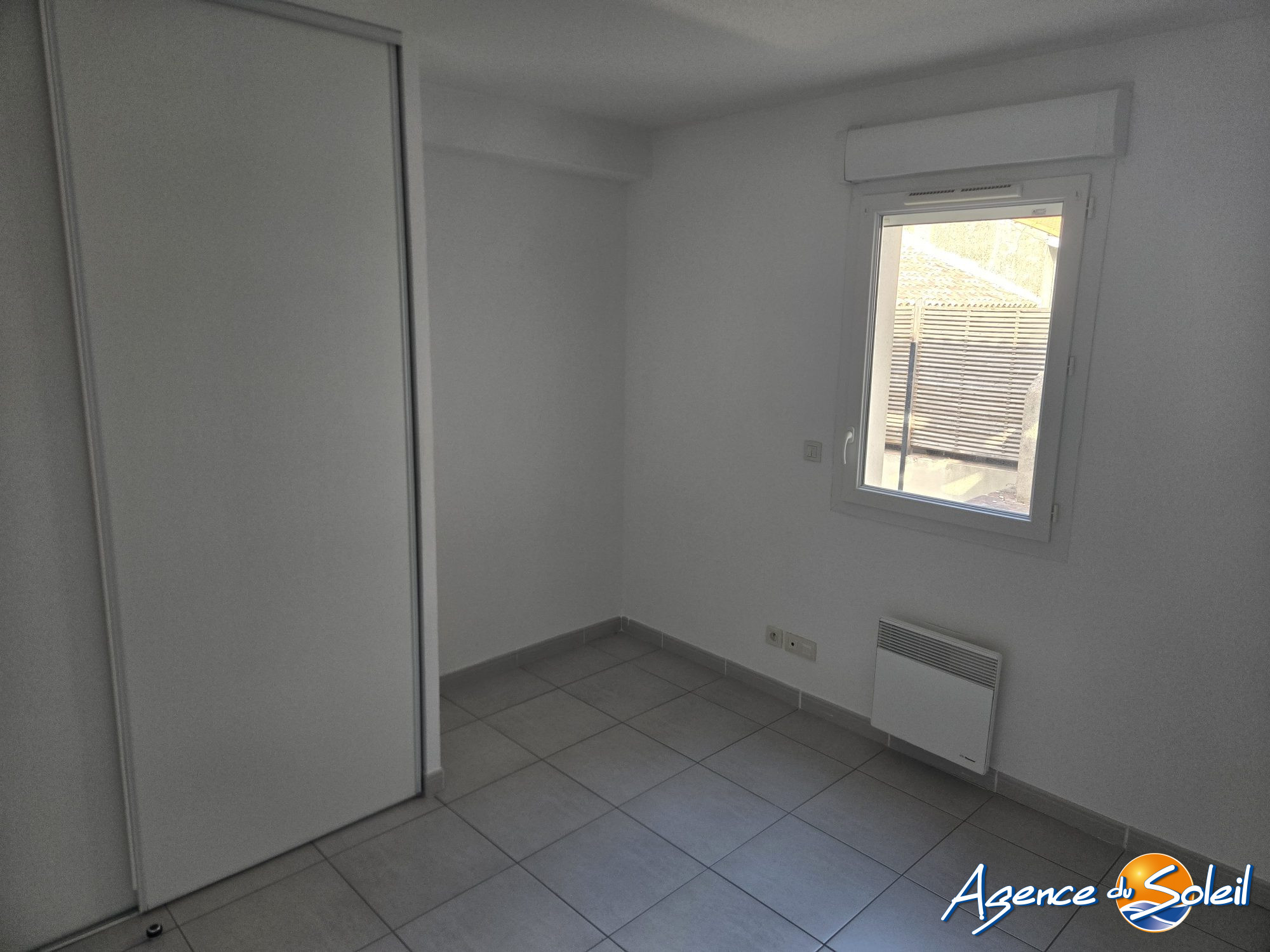 Chambre - Appartement Narbonne (Réf. 04-9433-AGENCEDUSOLEIL)