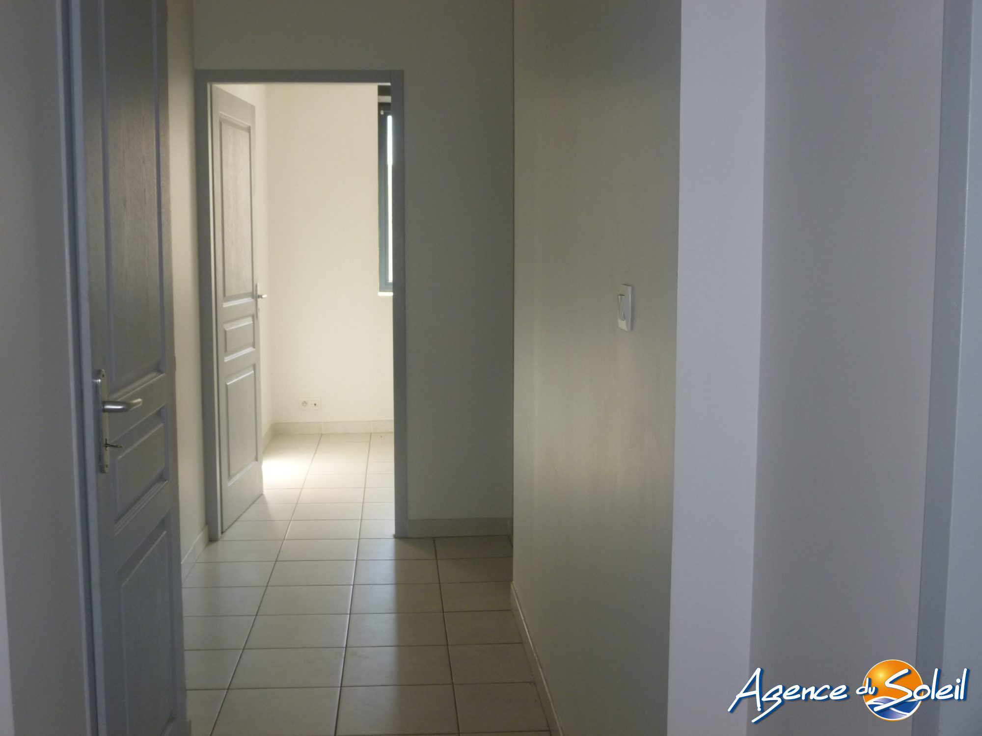 Cuisine - Appartement Cuxac-d'Aude (Réf. 04-1356-2-AGENCEDUSOLEIL)