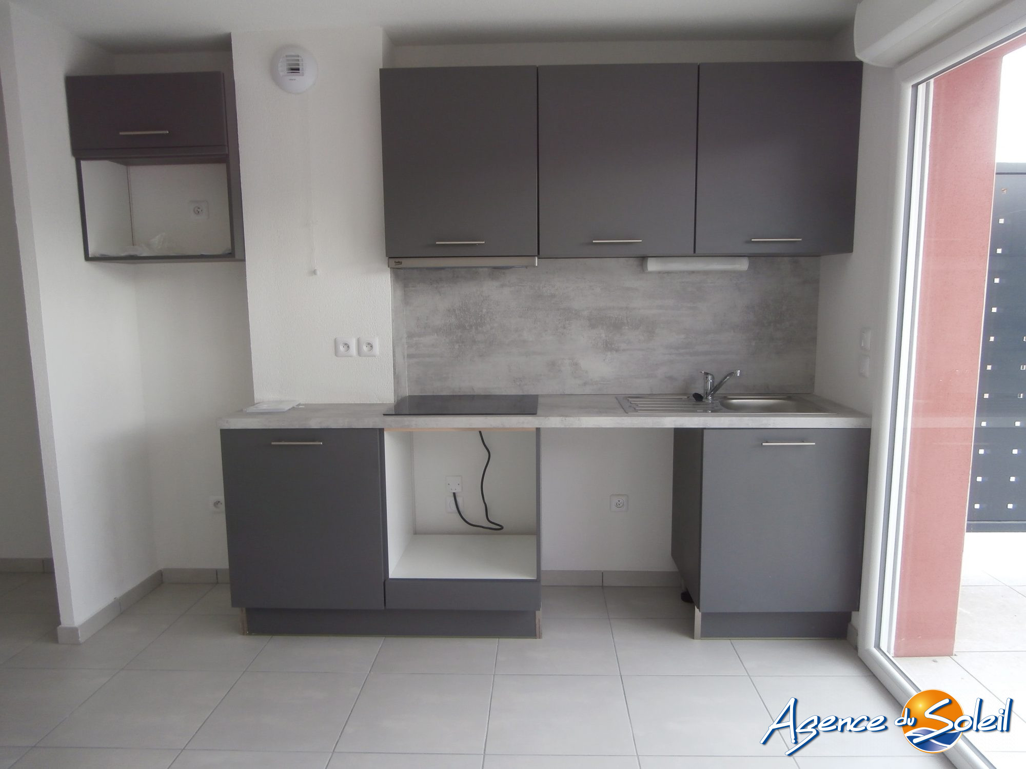 Appartement en location à Sauvian - Agence du Soleil (Réf. 09-6568-AGENCEDUSOLEIL)