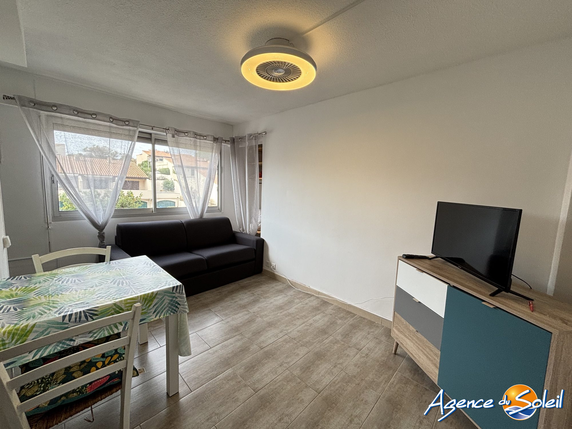 Vue intérieure - Appartement Gruissan (Réf. 04-4969-AGENCEDUSOLEIL)