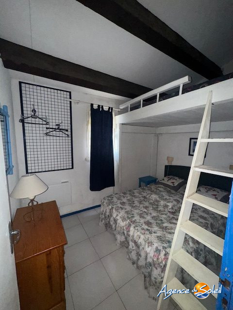 Chambre - Appartement Saint-Pierre-la-Mer (Réf. 04-9451-AGENCEDUSOLEIL)