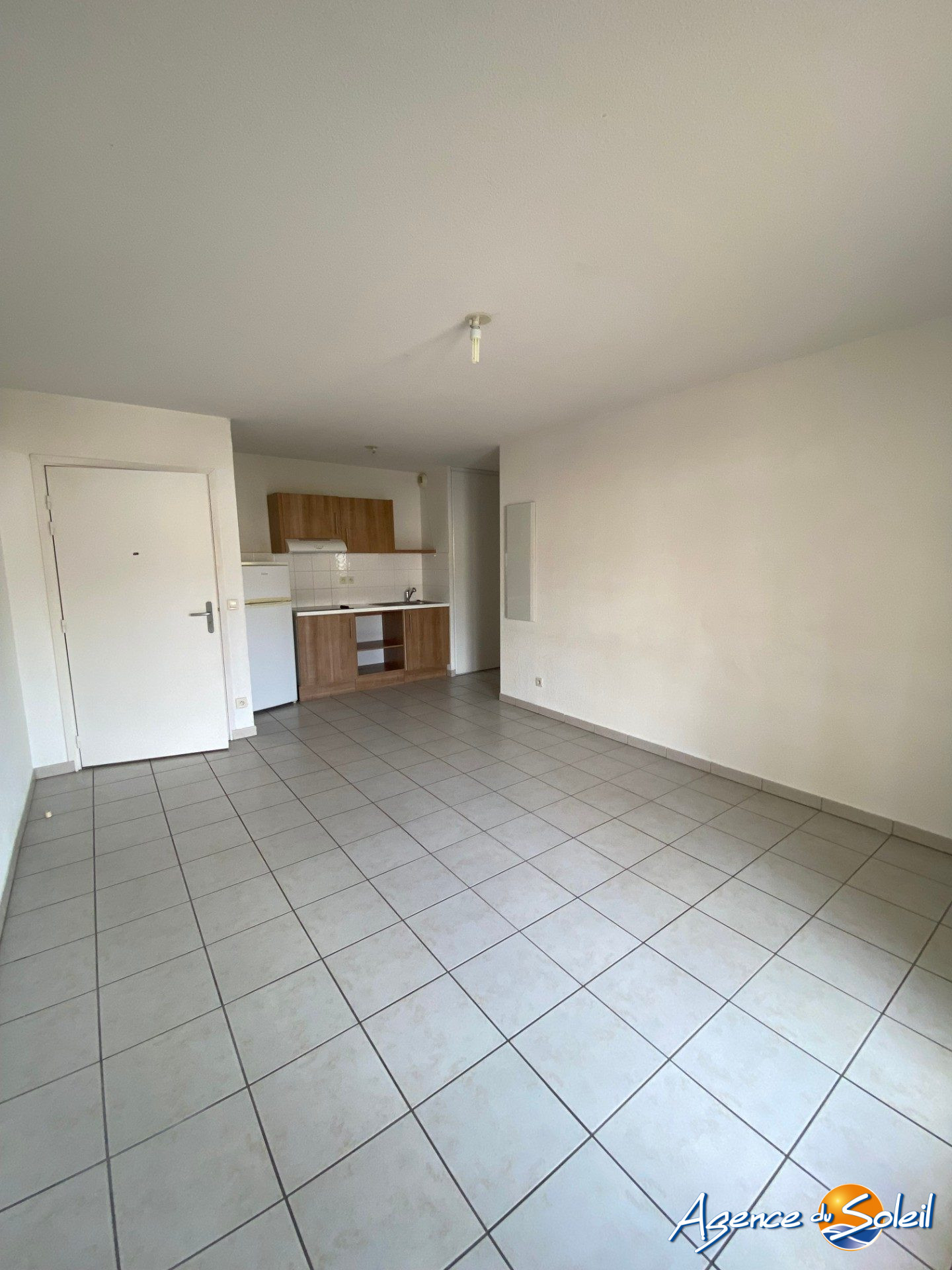Cuisine - Appartement Béziers (Réf. 09-7329-AGENCEDUSOLEIL)