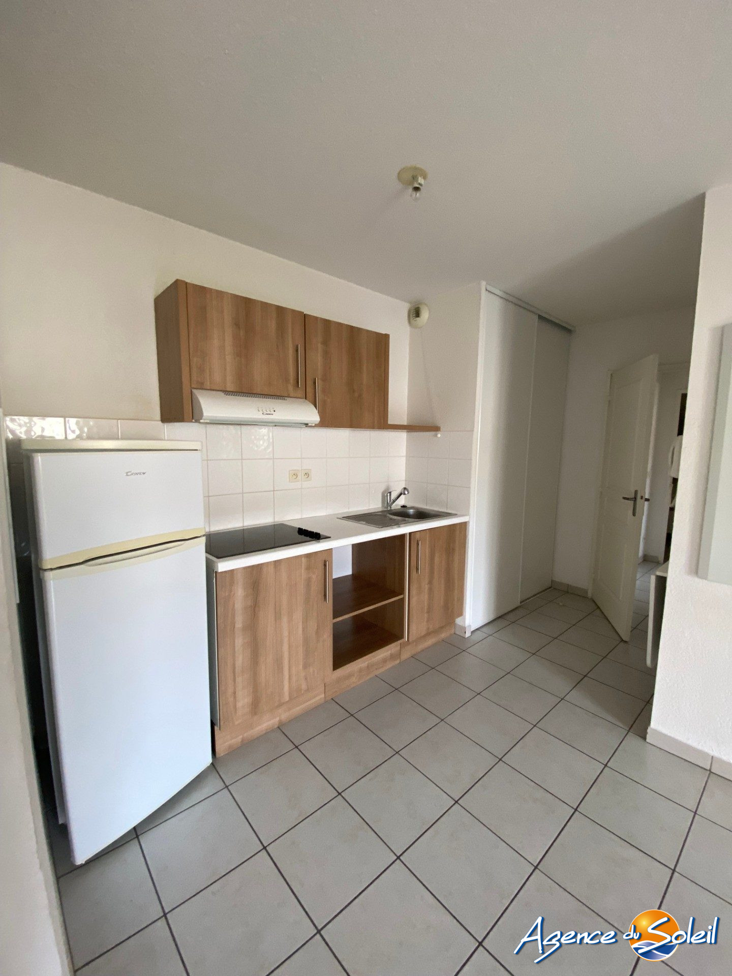 Salle de bain - Appartement Béziers (Réf. 09-7329-AGENCEDUSOLEIL)