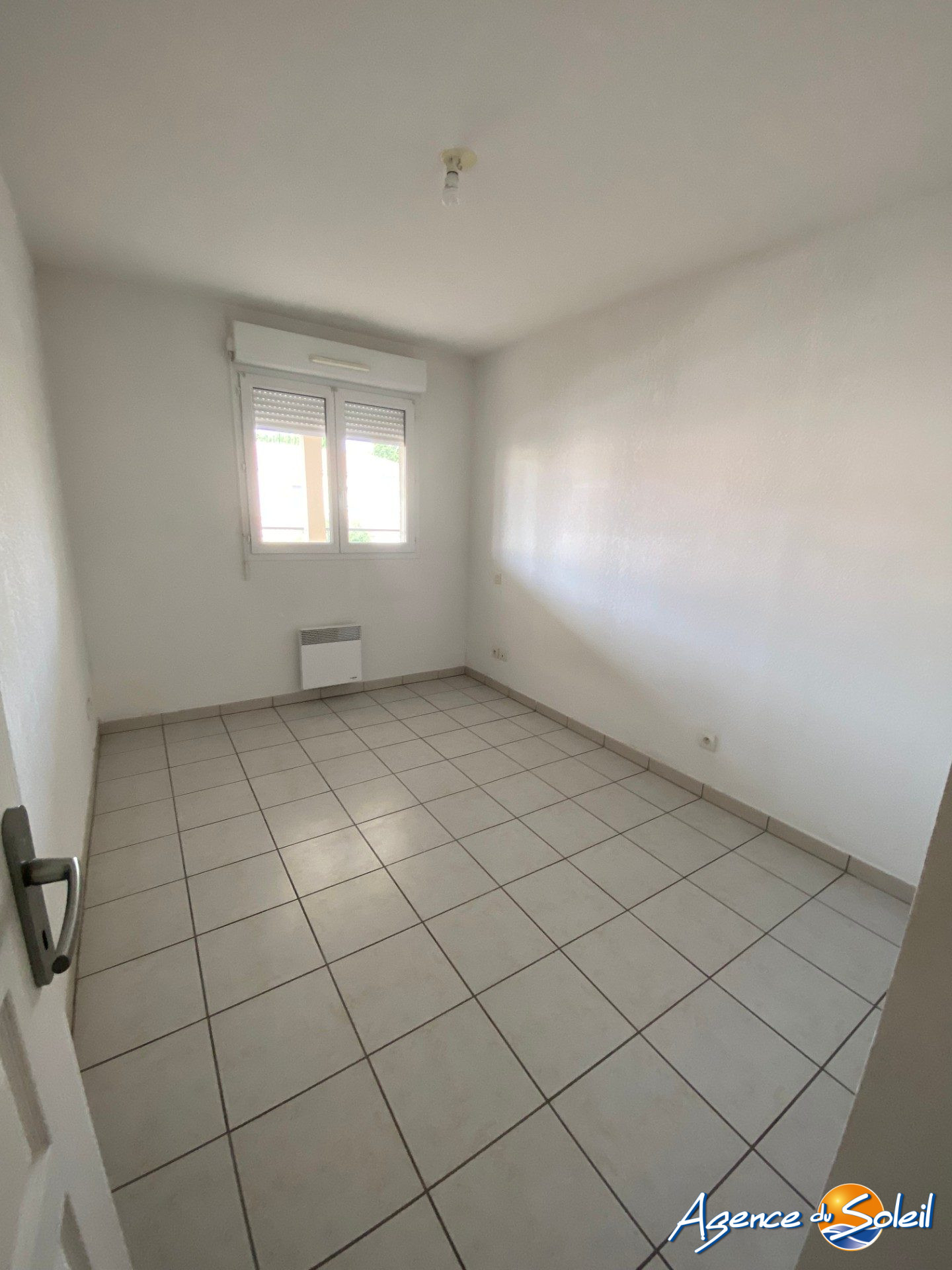 Vue extérieure - Appartement Béziers (Réf. 09-7329-AGENCEDUSOLEIL)