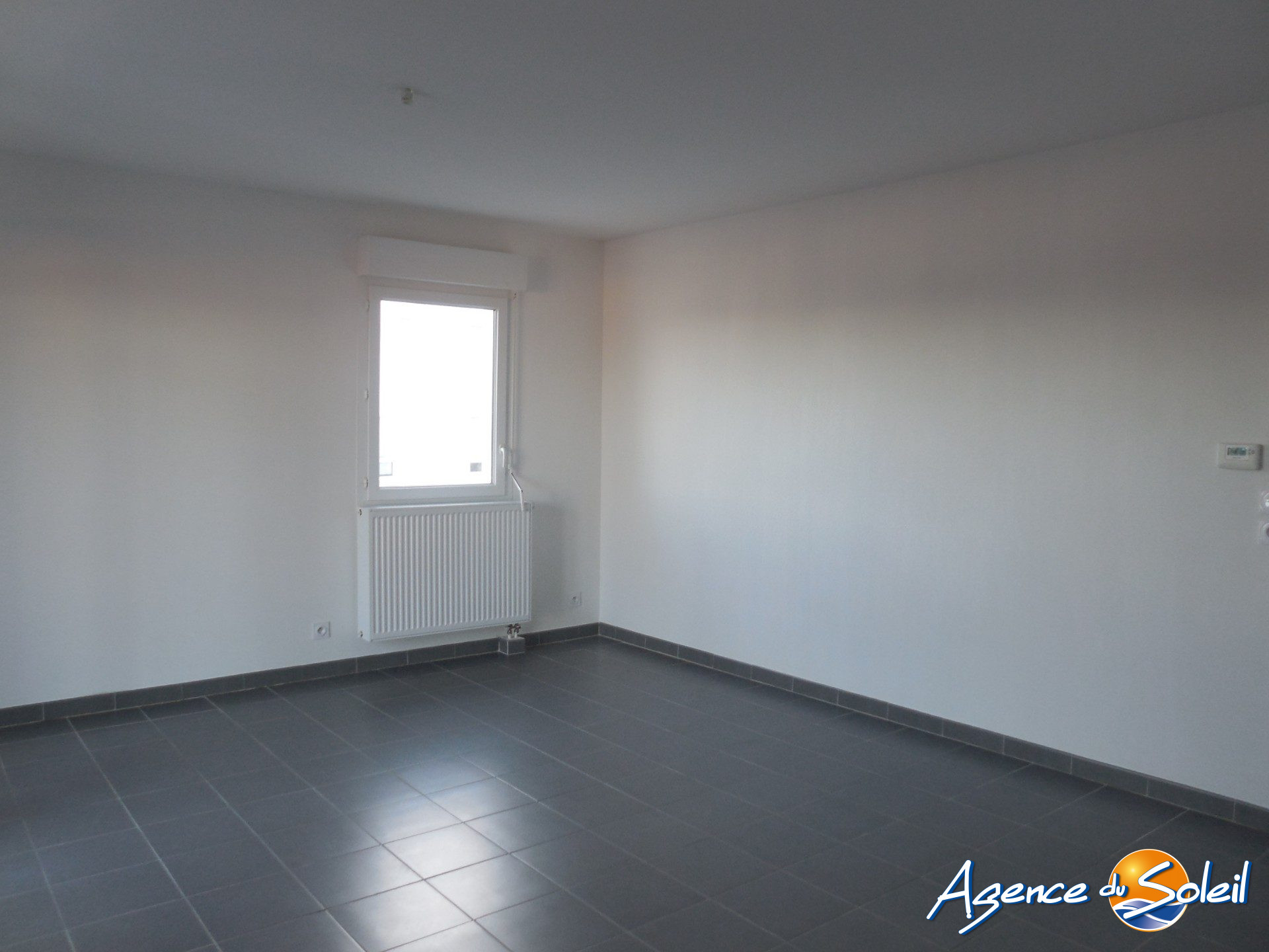 Salle de bain - Appartement Narbonne (Réf. 04-1334-AGENCEDUSOLEIL)