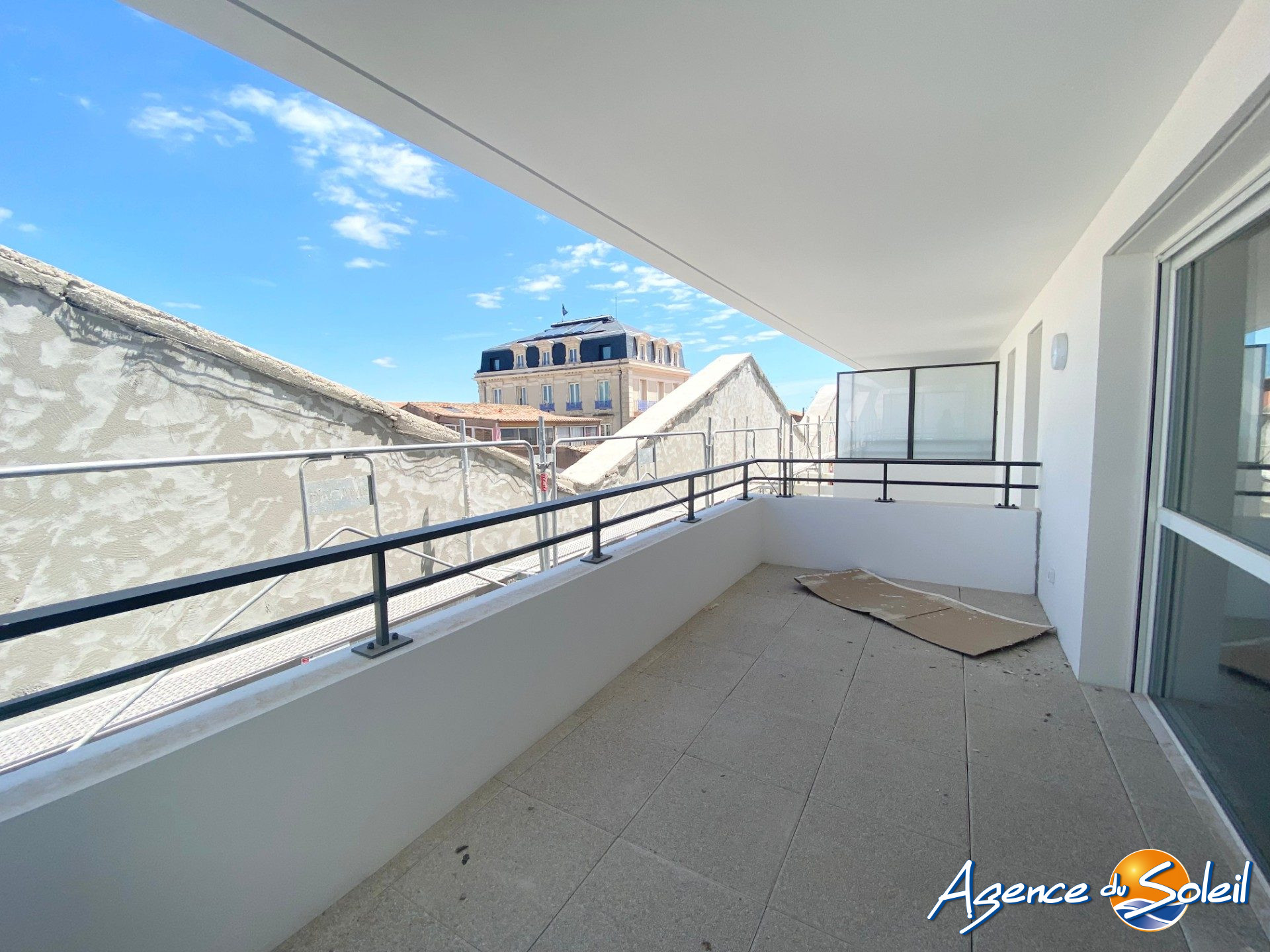 Chambre - Appartement Marseillan (Réf. 09-7339-AGENCEDUSOLEIL)