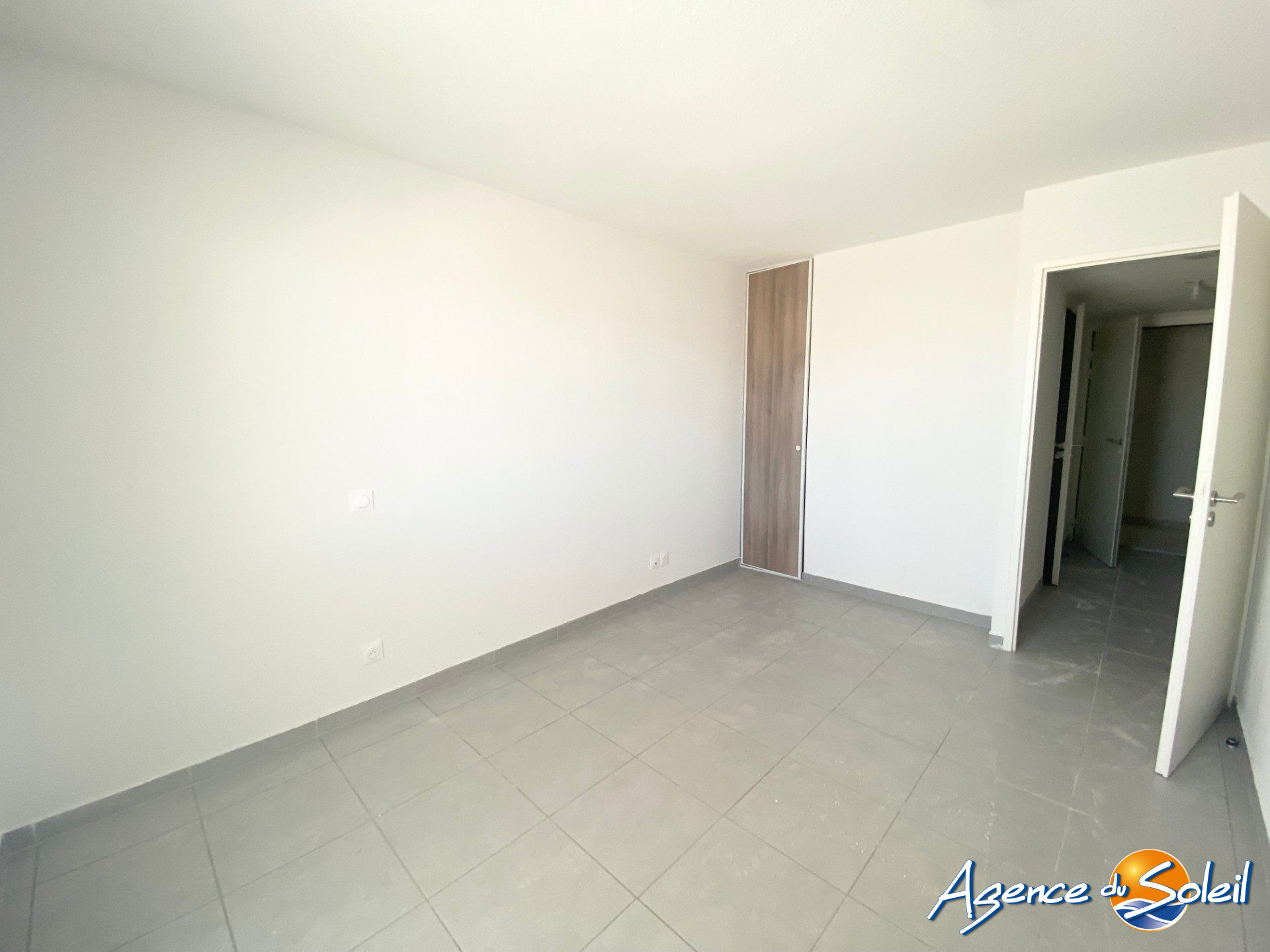 Photo 9 - Appartement Marseillan (Réf. 09-7339-AGENCEDUSOLEIL)