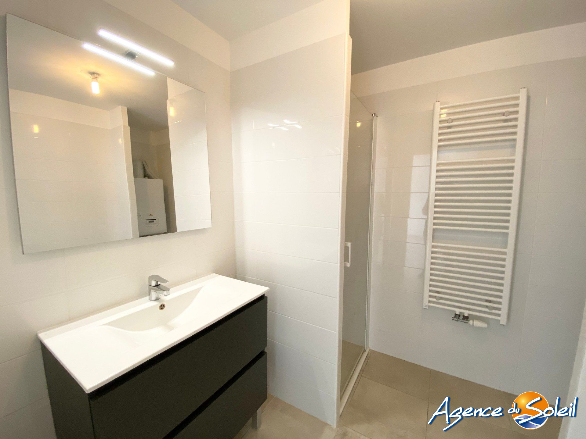 Photo 9 - Appartement Sauvian (Réf. 09-6861-AGENCEDUSOLEIL)