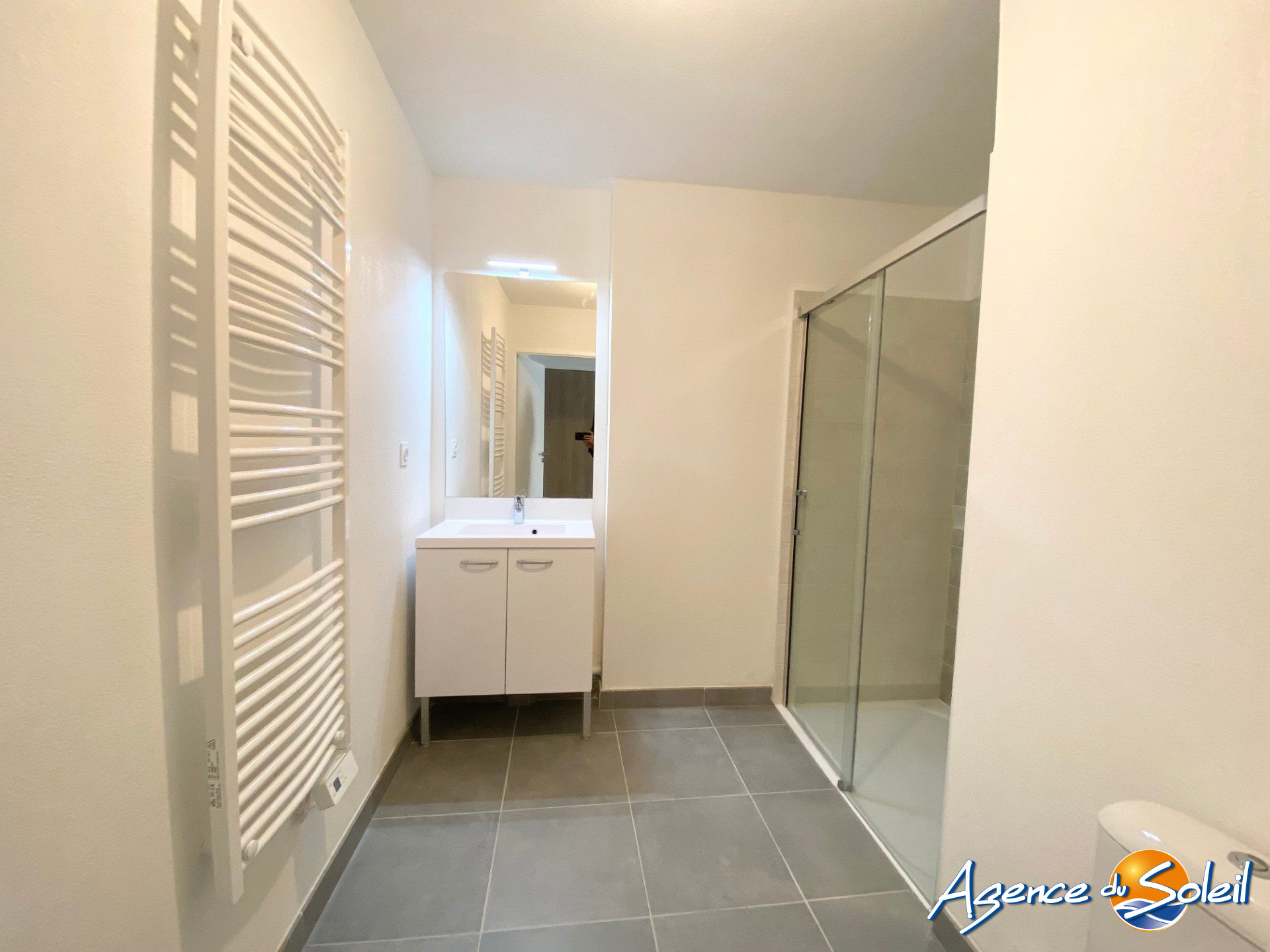 Chambre - Appartement Castelnau-le-Lez (Réf. 33-8122-AGENCEDUSOLEIL)