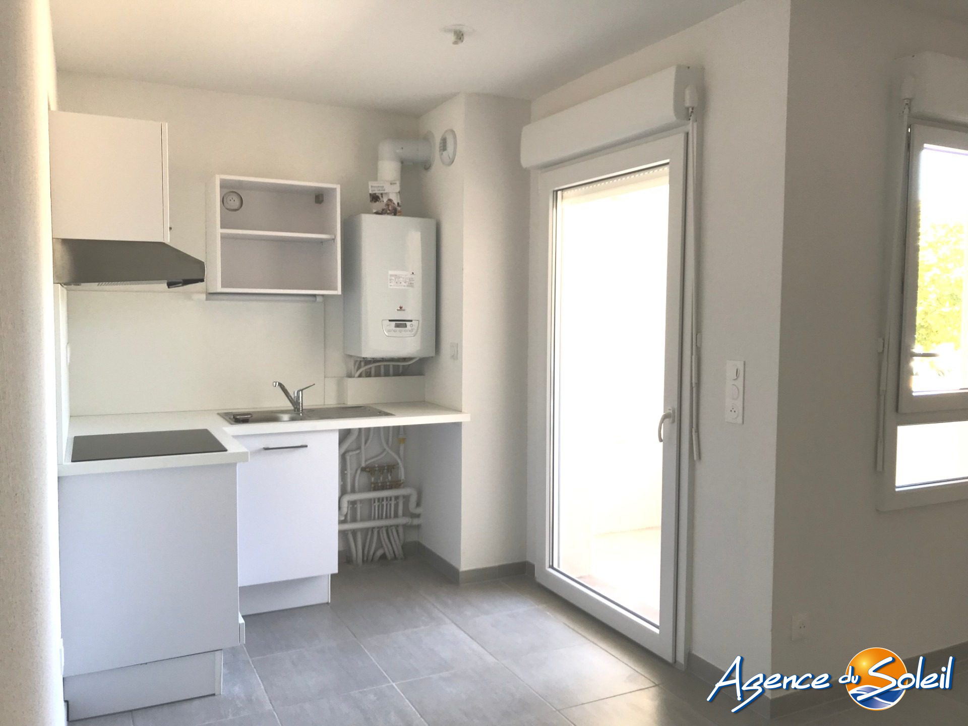 Vue intérieure - Appartement Frontignan (Réf. 33-8083-AGENCEDUSOLEIL)