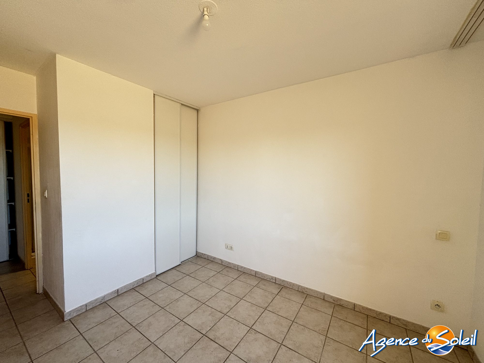Photo 11 - Appartement Narbonne (Réf. 04-4529-AGENCEDUSOLEIL)