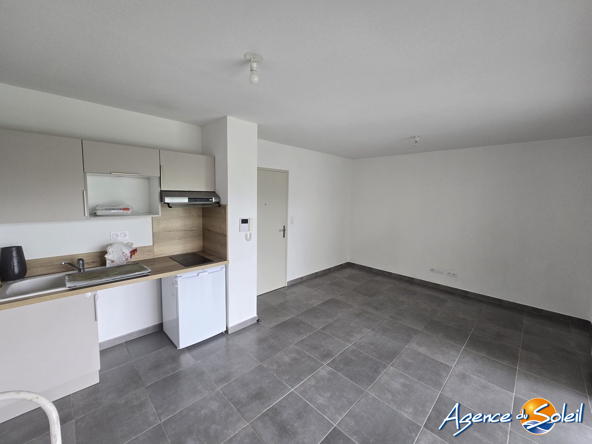 Appartement en location à Narbonne - Agence du Soleil (Réf. 04-4189-AGENCEDUSOLEIL)