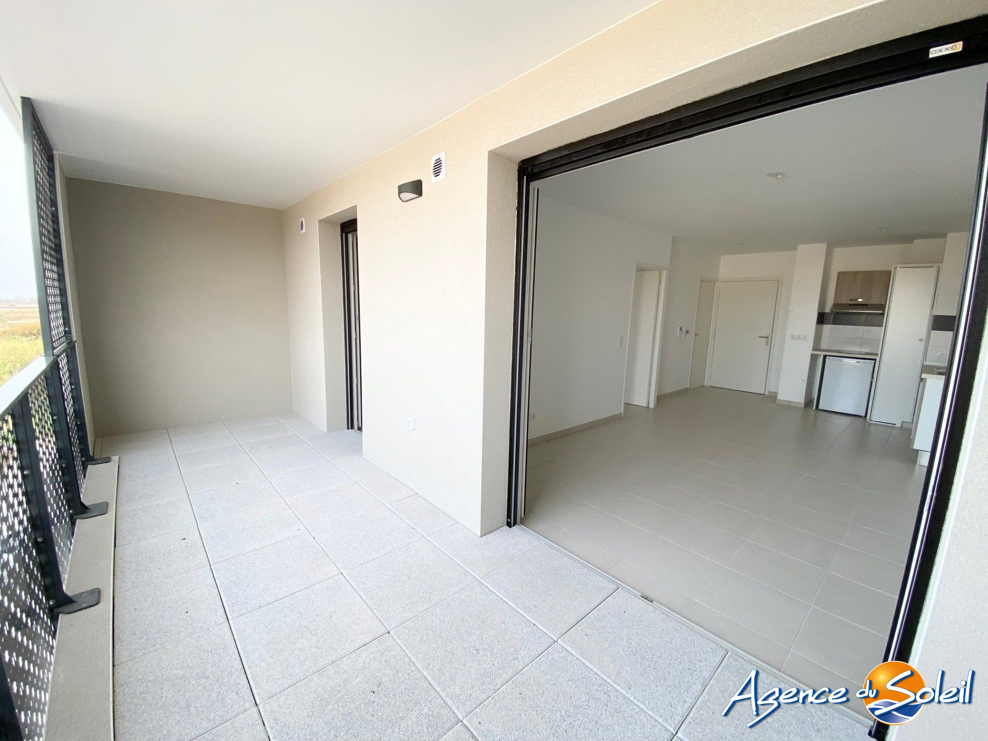 Appartement en location à Frontignan - Agence du Soleil (Réf. 33-8094-AGENCEDUSOLEIL)