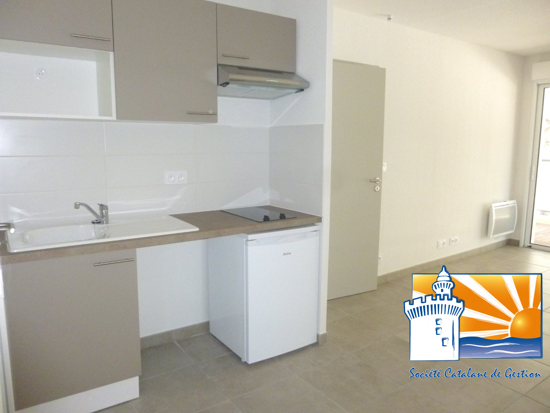 Cuisine - Appartement Elne (Réf. 07-1042-AGENCEDUSOLEIL)