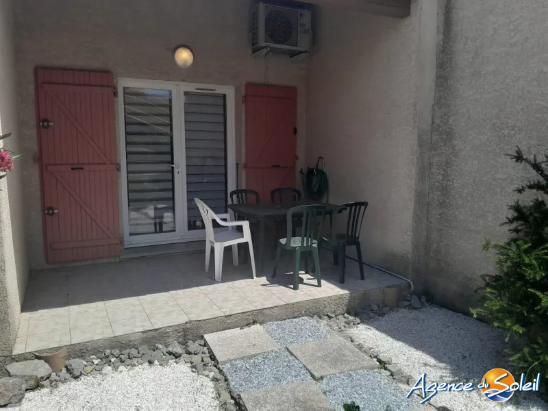 Maison à louer à Saint-Pierre-la-mer - 35 m2